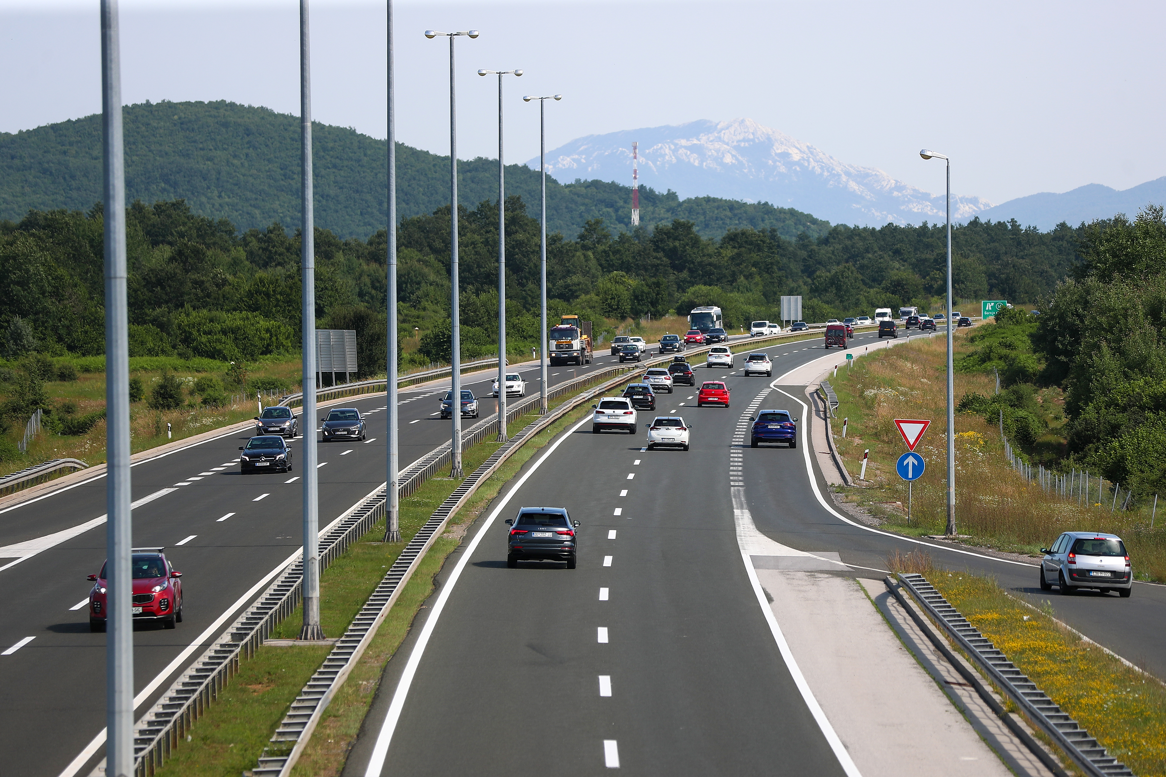 PXL_300624_116893722