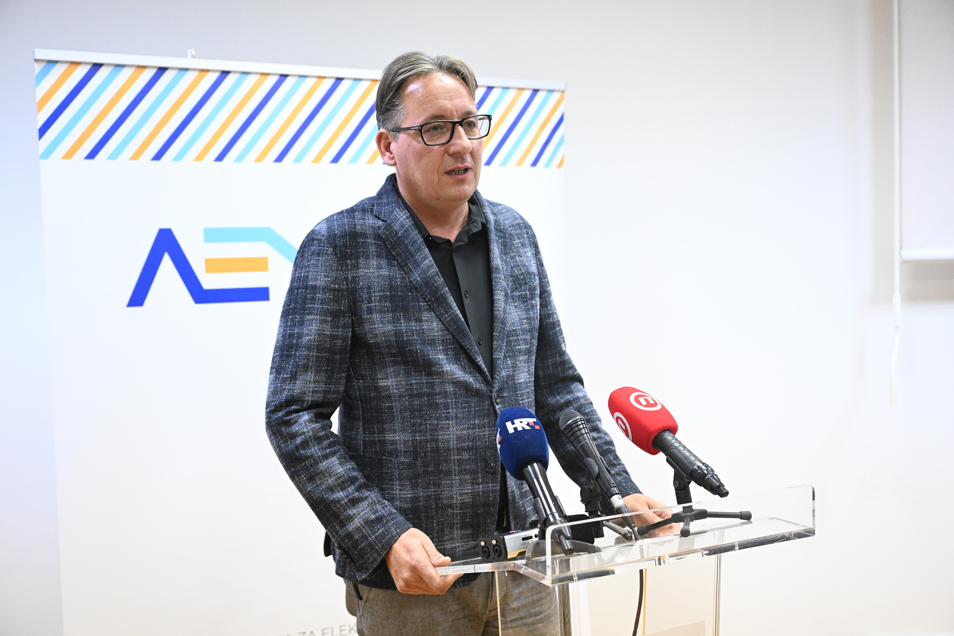 18.10.24., Zagreb - U Leksikografskom zavodu Miroslav Krleza predstavljena je Sredisnja nacionalna internetska platforma za provjeru tocnosti informacija pod nazivom Tocno tako. Photo: Davorin Visnjic/PIXSELL