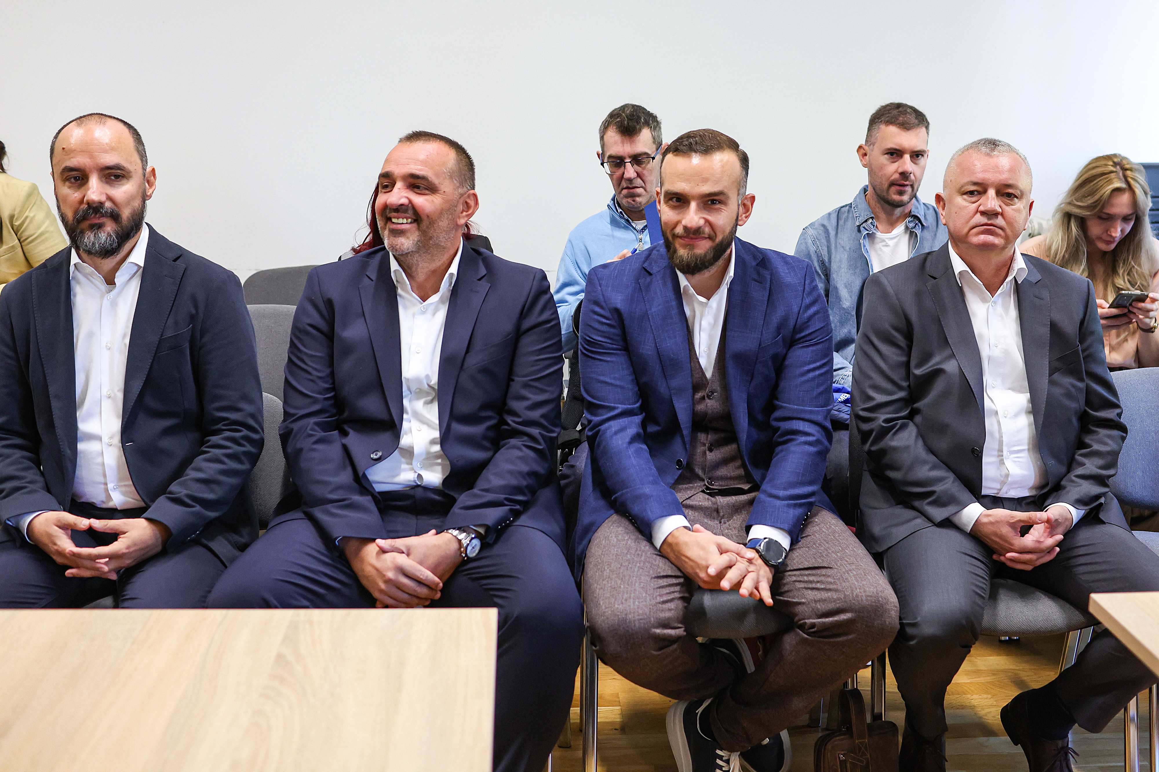 suđenje u aferi po babi i stričevima