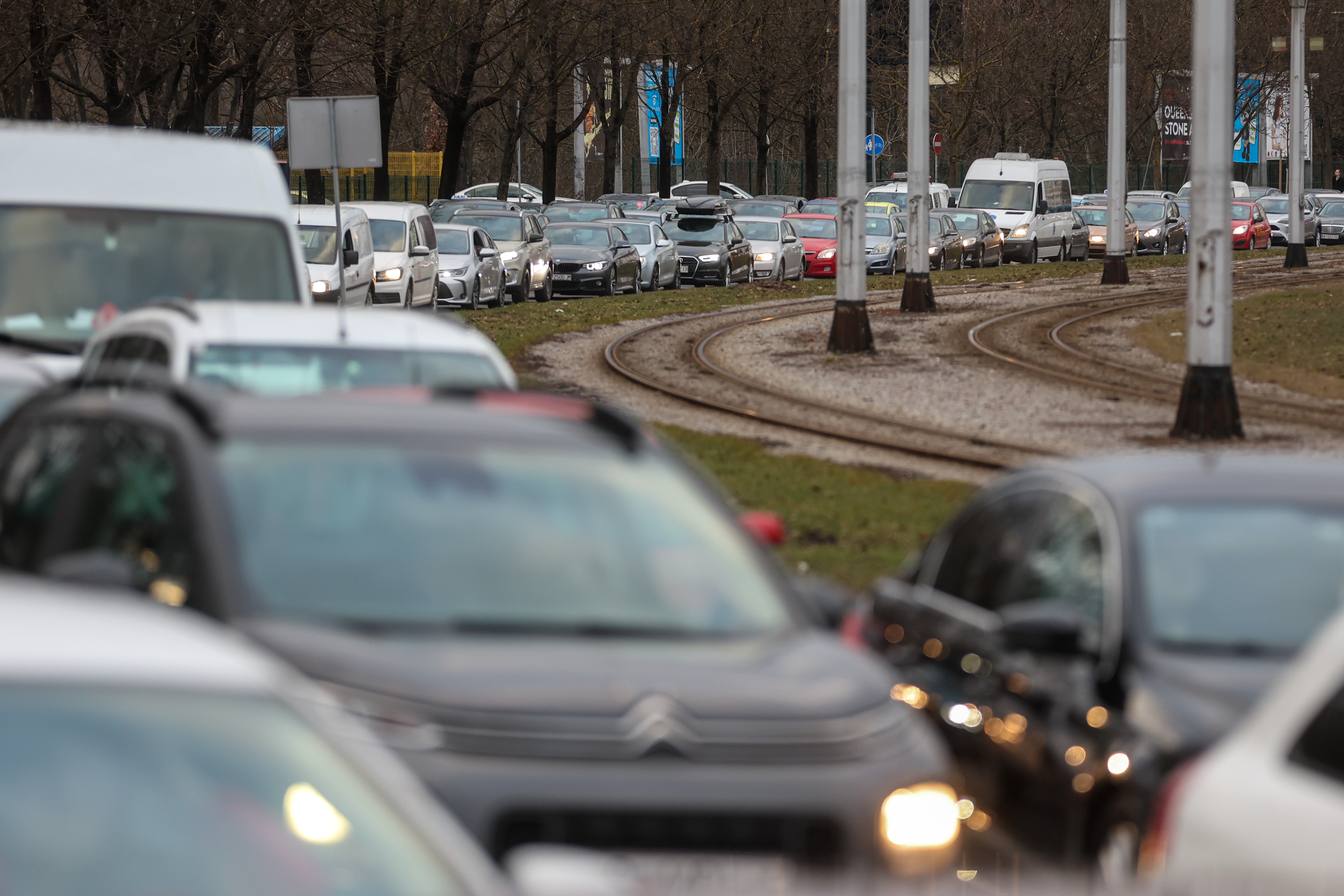 07.02.2024., Zagreb - Velike guzve u prometu radi zatvorene prometne trake na ulasku na Jadranski most