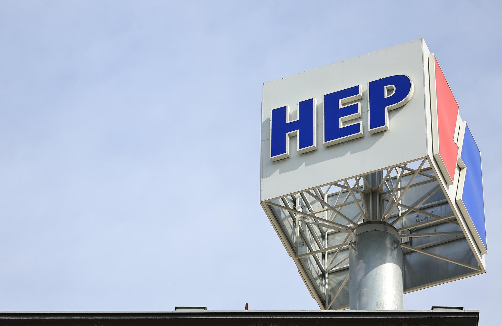 29.08.2025., zgrada HEP, Zagreb - Zvonimir Troskot podize kaznenu prijavu protiv HEP-a zbog stetnog poslovanja i kupovine elektricne energije s visemilijunskim gubicima. Photo: Marko Prpic/PIXSELL