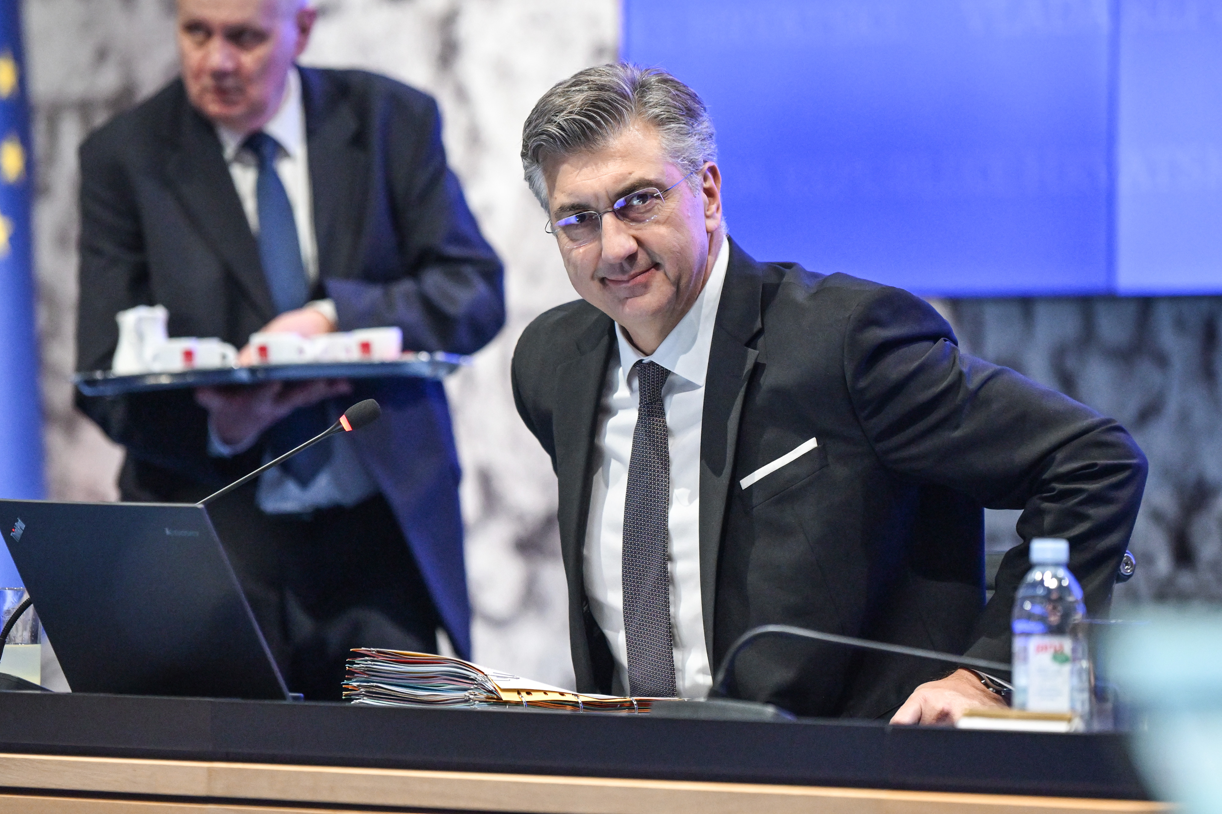 PXL_201125_142160278