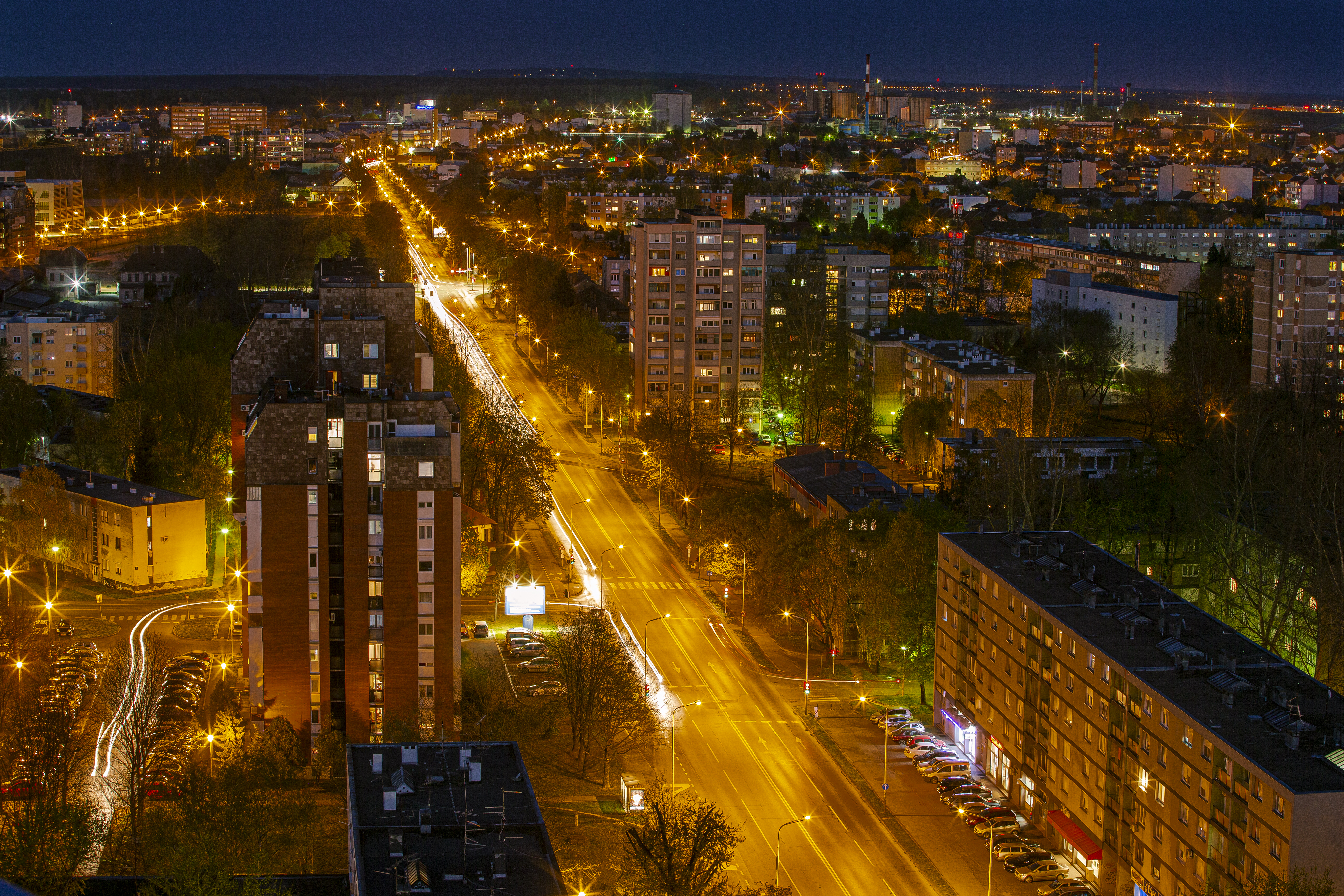 10.04.2020., Osijek - Panorama grada Osijeka u vecernjim satima.