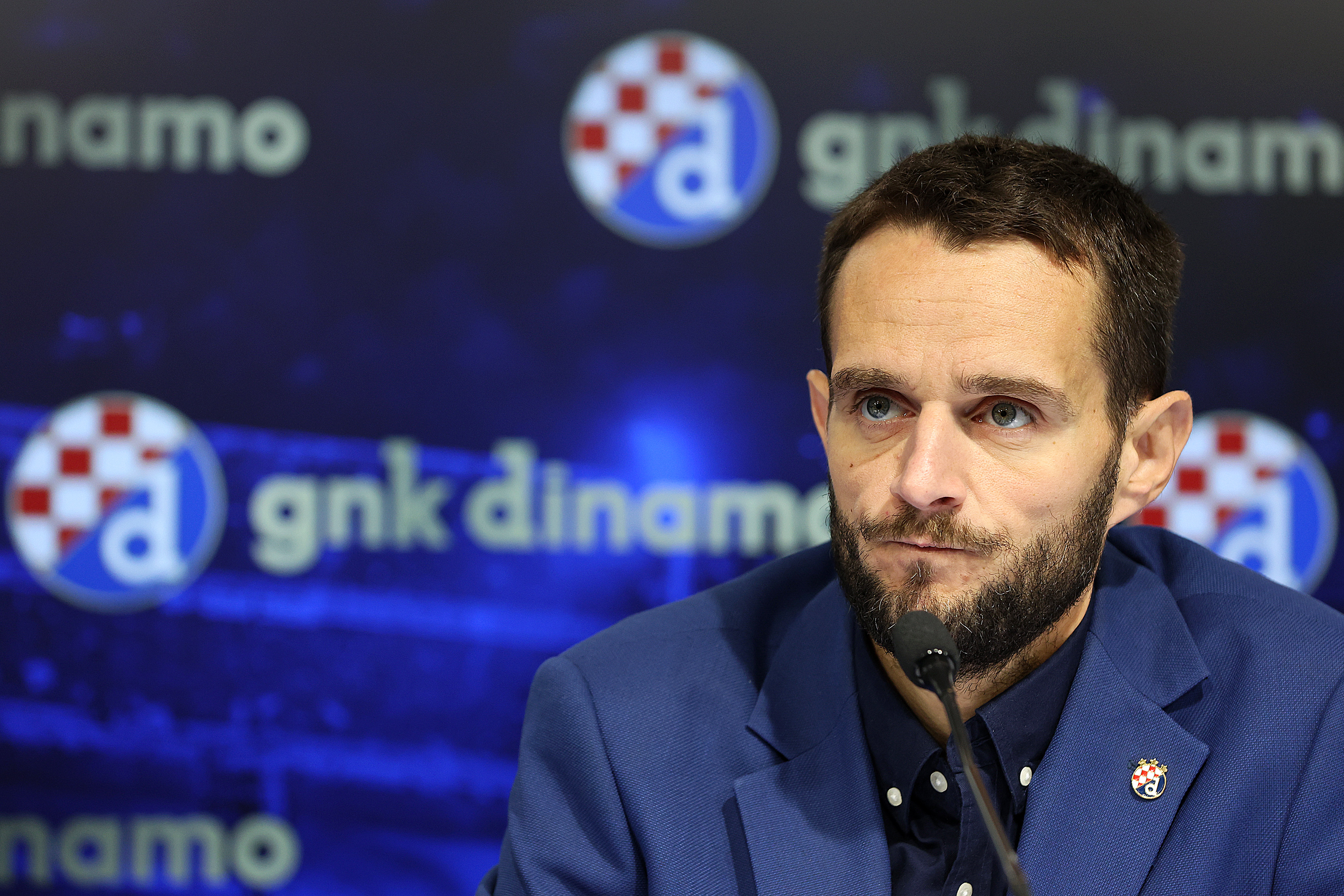 Konferencija za medije GNK Dinamo povodom komunikacije vezane za godisnje ulaznice za nadolazecu sezonu. Sanjin Spanovic, predstojnik Ureda predsjednika kluba i glasnogovornik Marko Bosnir. Photo: Goran Stanzl/PIXSELL