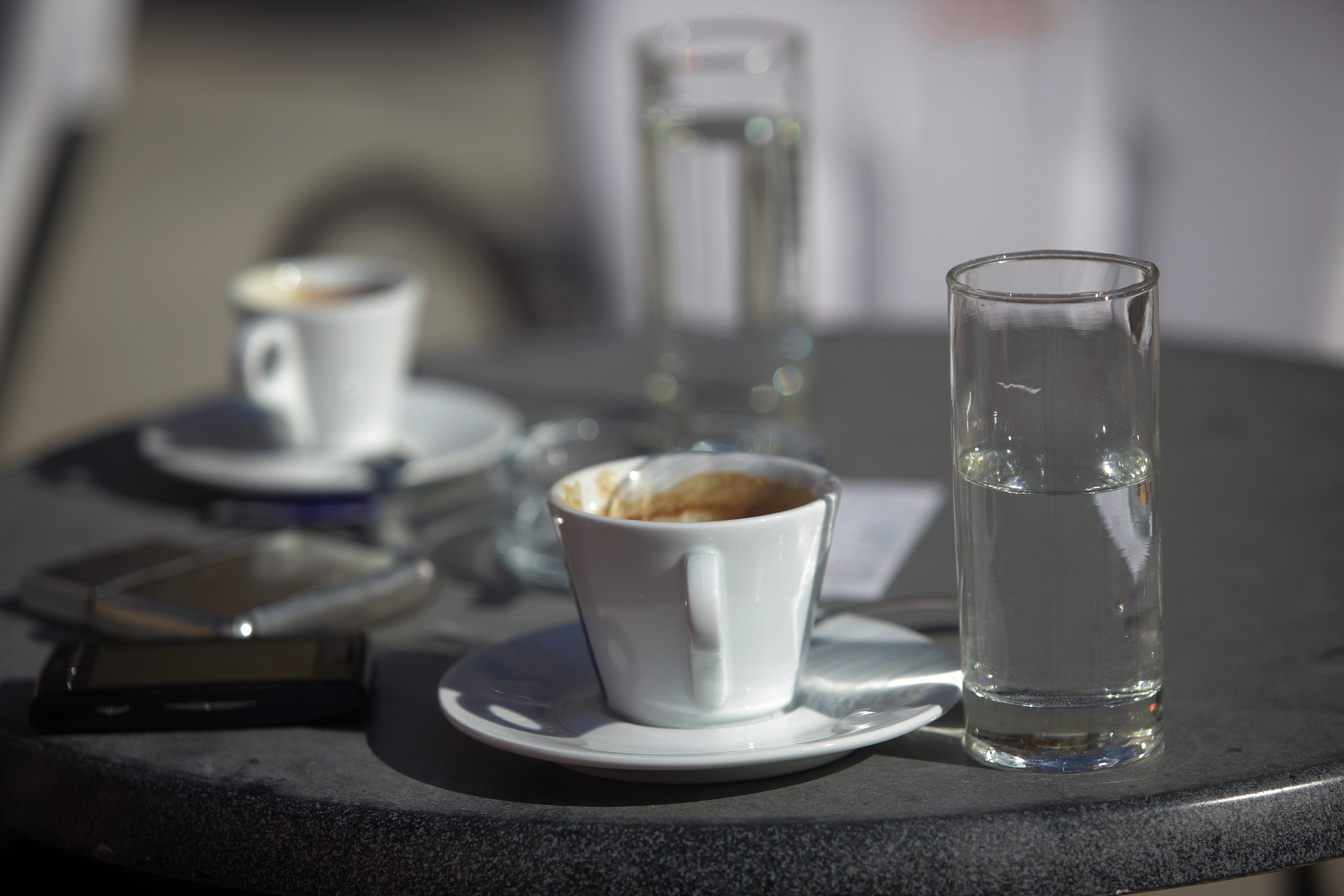 29.02.2012., Zadar - Rastom PDV-a rastu i cijene kave te ostalog pica u kaficima. Zadarski ugostitelji najavili su dizanje cijena kave za kunu ili cak dvije.rPhoto: Filip Brala/PIXSELL