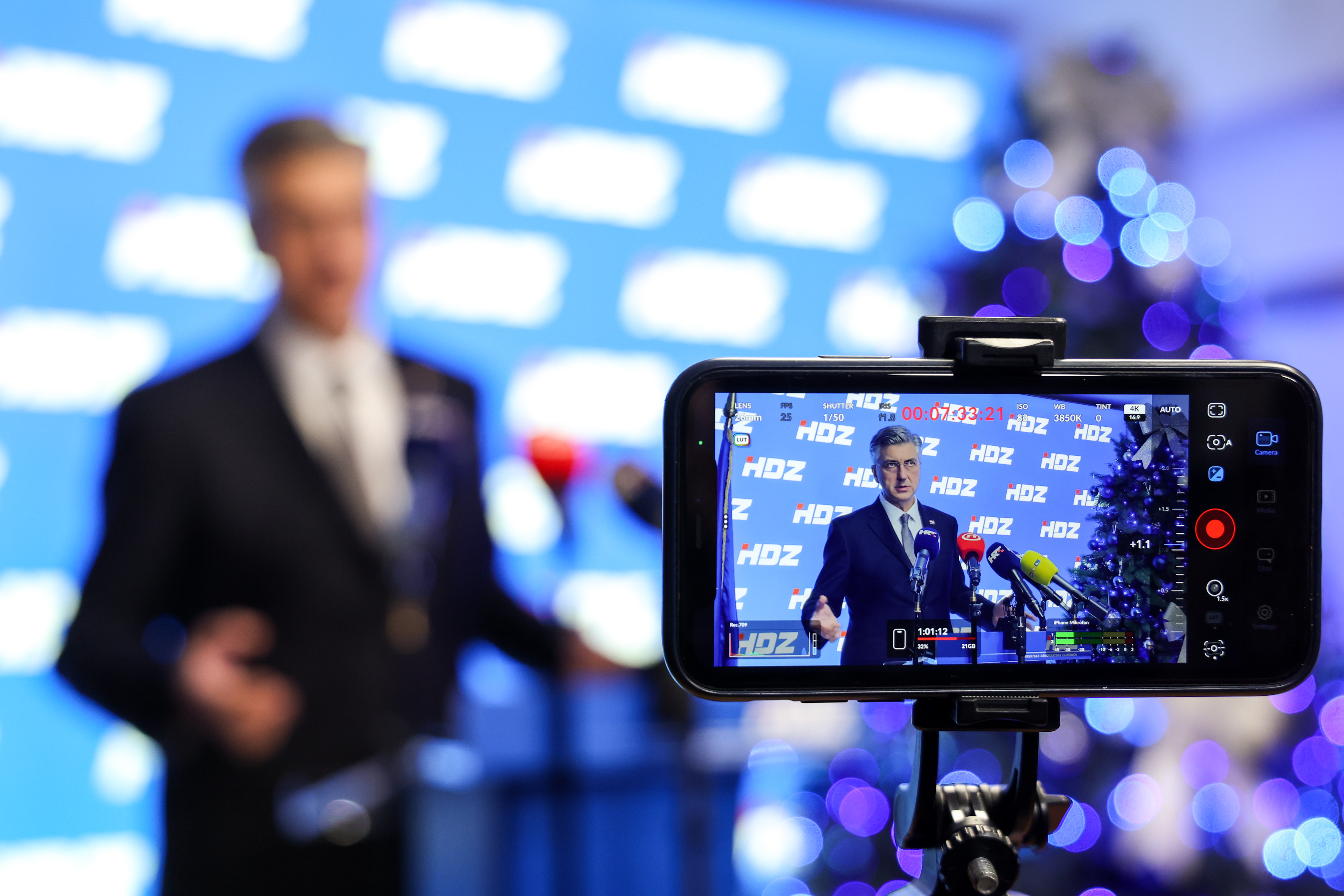 01.12.2025., Zagreb - Andrej Plenkovic daje izjavu za medije nakon sjednice sireg Predsjednistva i Nacionalnog odbora stranke.  Photo: Igor Kralj/PIXSELL