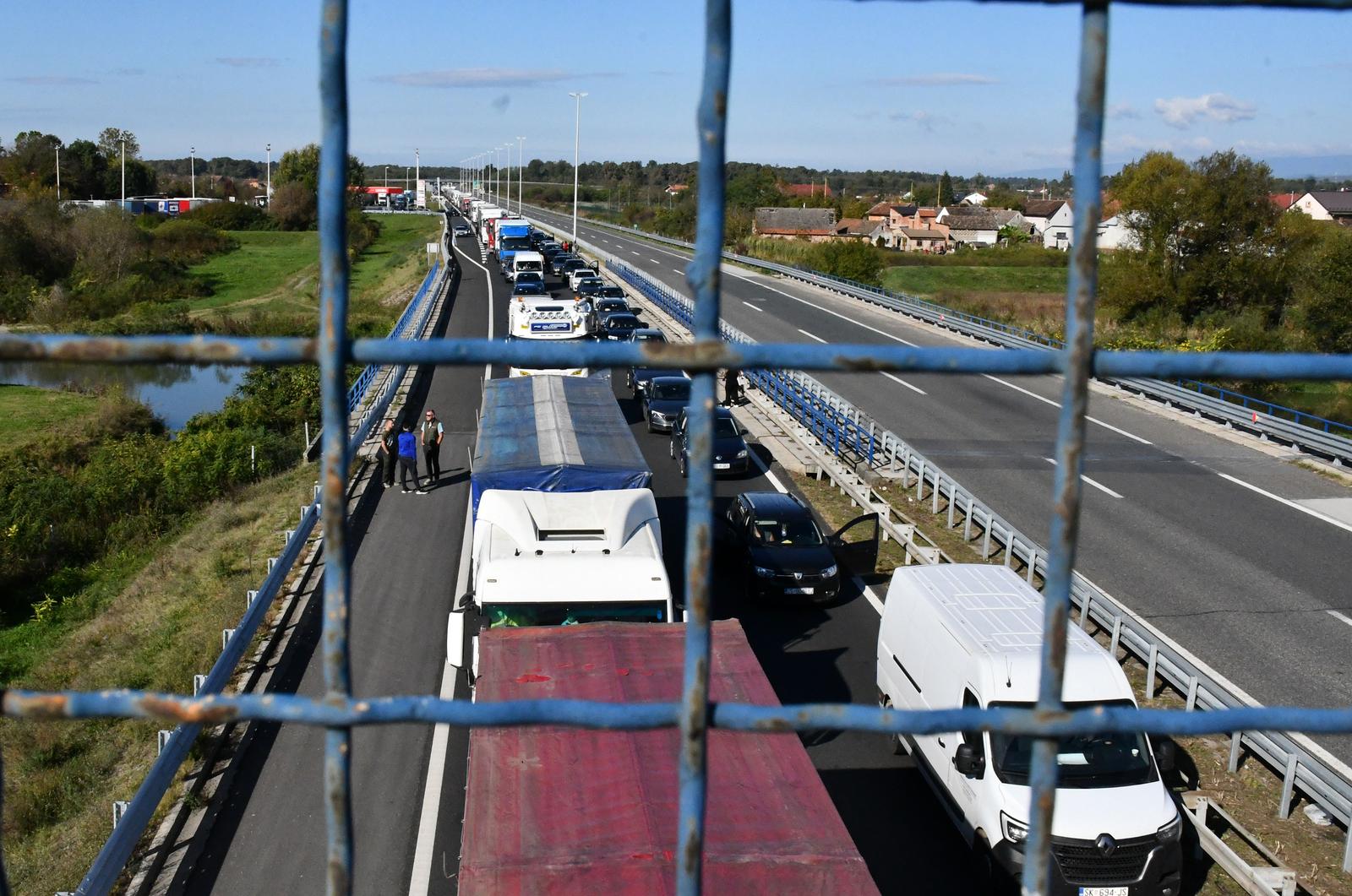 PXL_081025_139832282