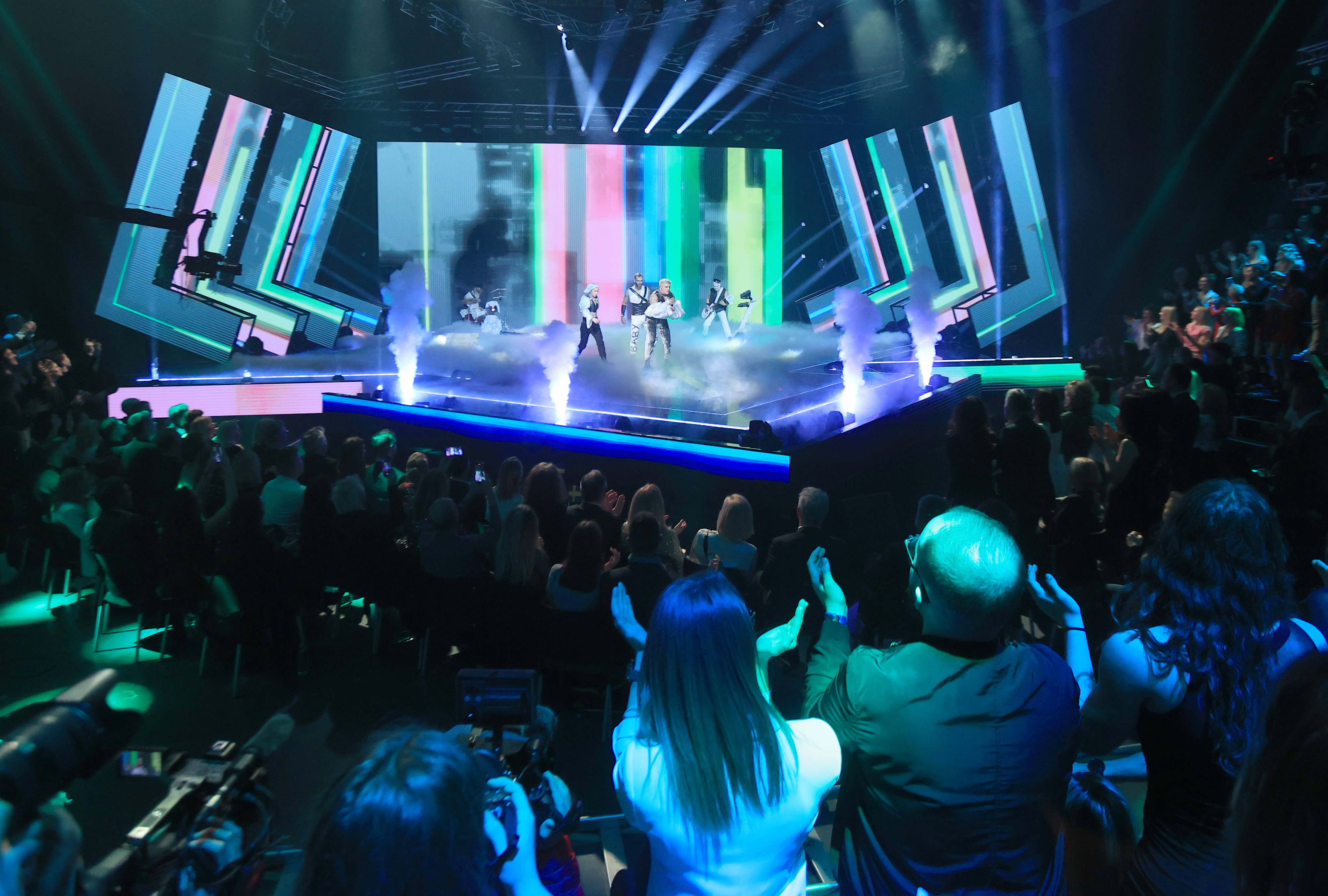 PXL_250224_110734796