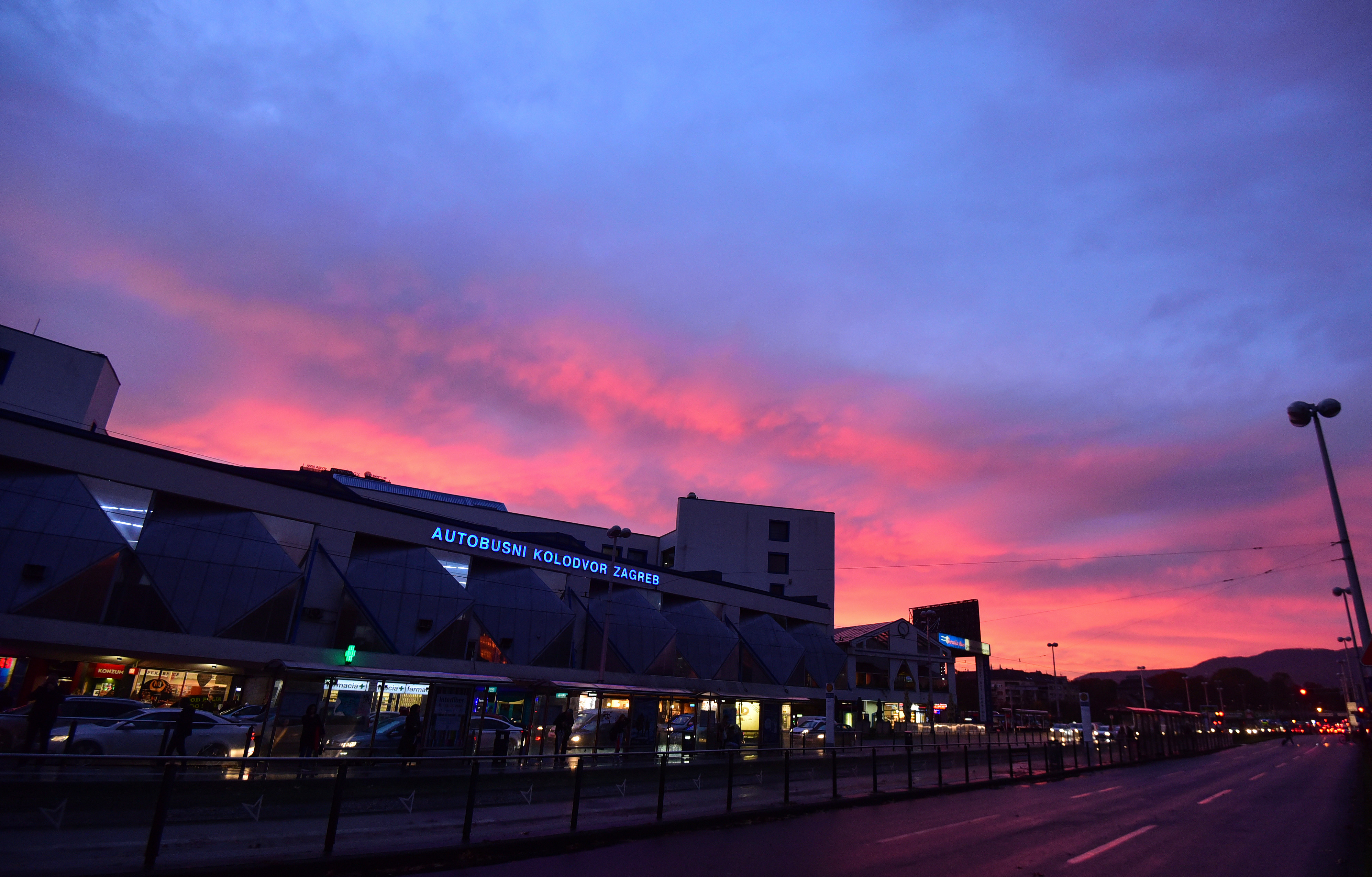 autobusni kolodvor U ZAGREBU