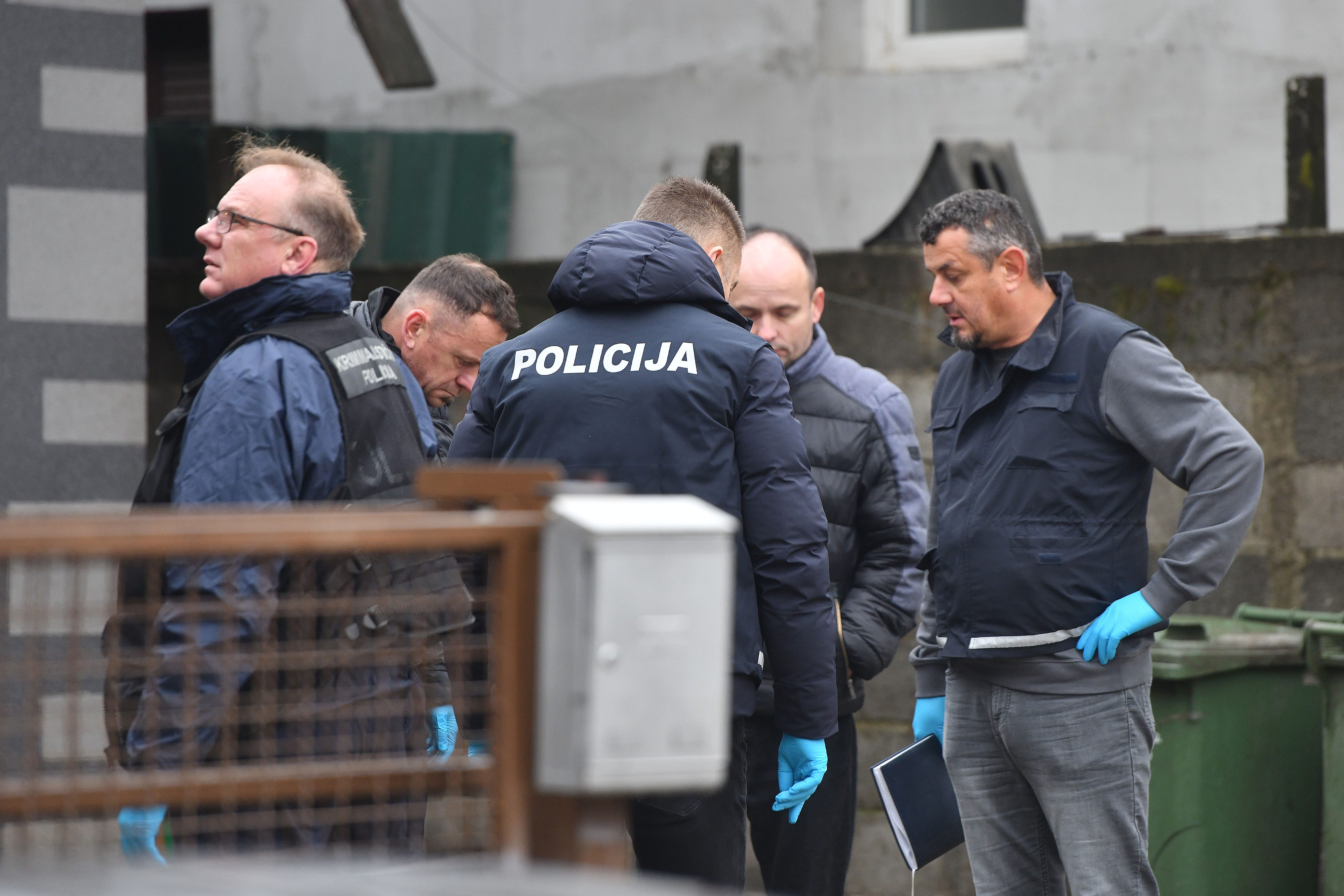 Ocevid u romskom naselju Sitnice gdje je muskarac pucao u dvije zene, jedna je preminula. Photo: Vjeran Zganec Rogulja/PIXSELL