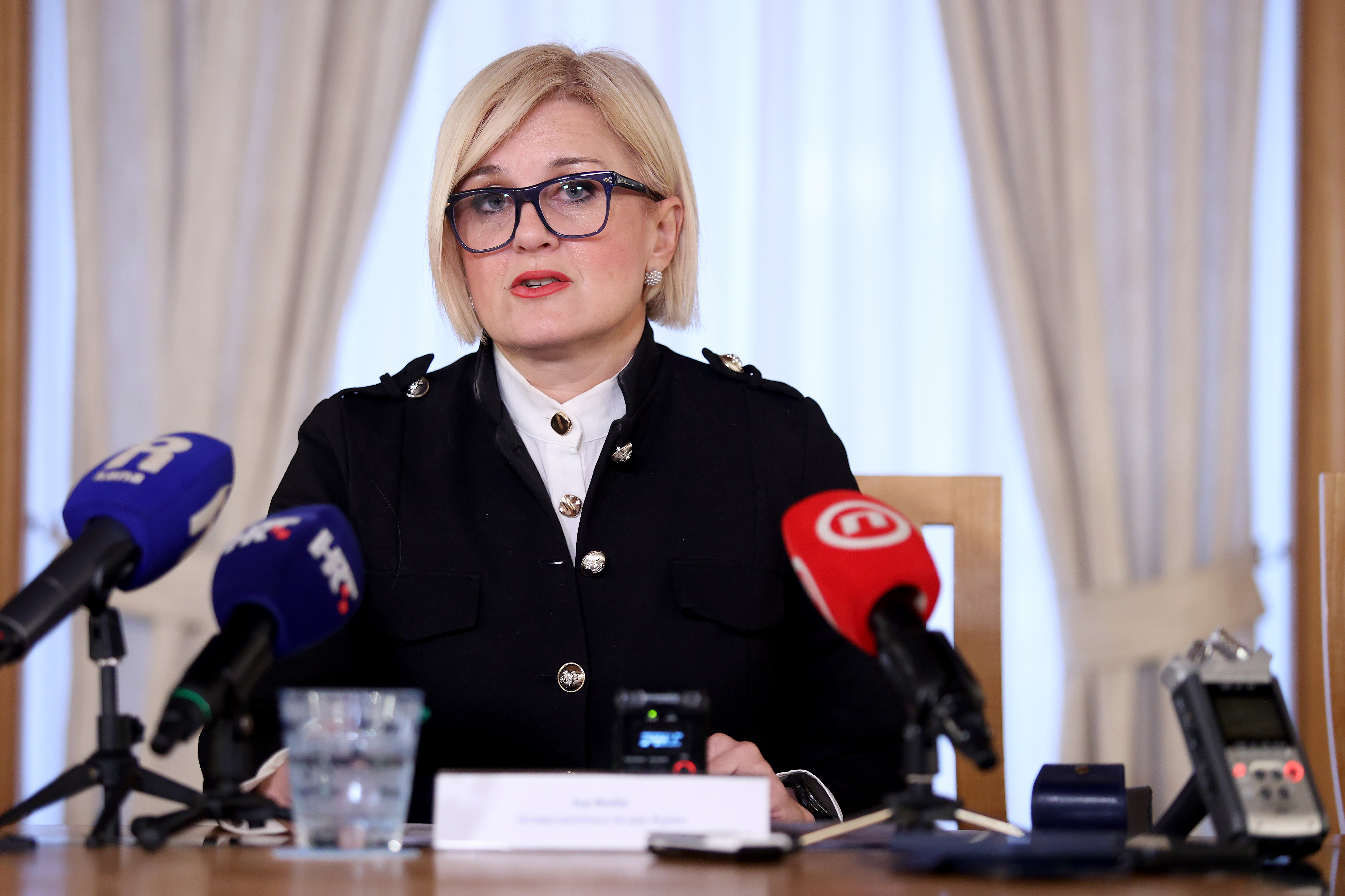 PXL_201125_142162897