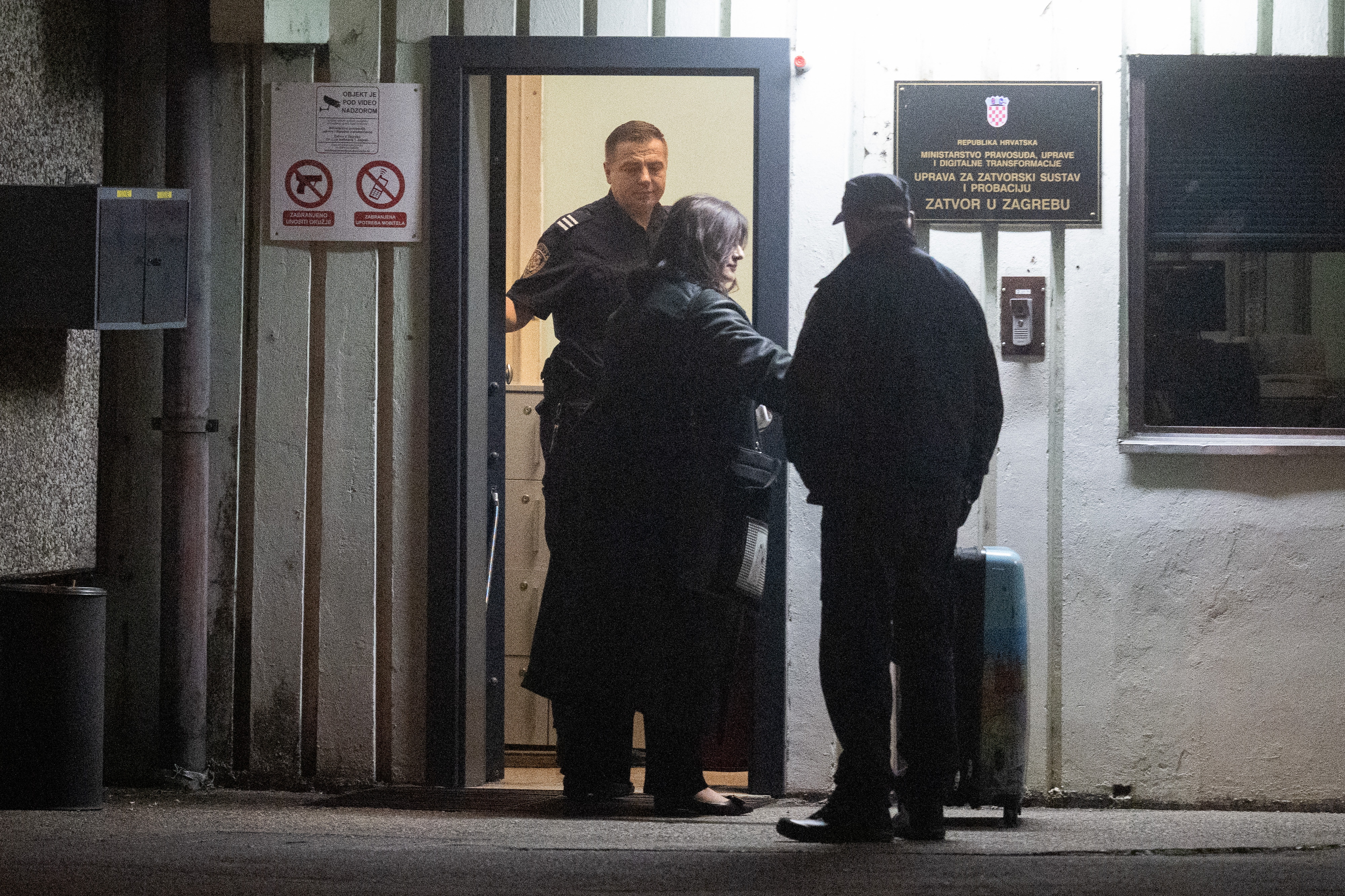 Bivsa ministrica Gabrijela Zalac malo prije 22 sata, javila u Remetinec zbog odsluzenja kazne. Photo: Davor Puklavec/PIXSELL