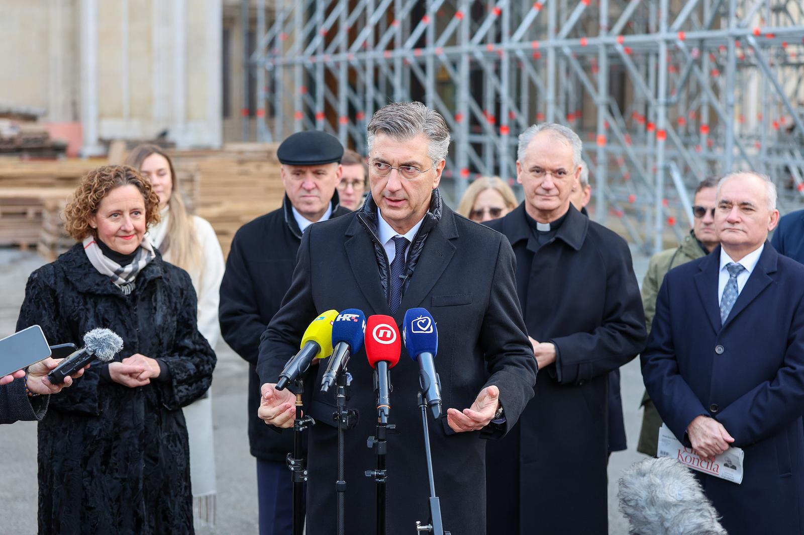 PXL_121225_143359673