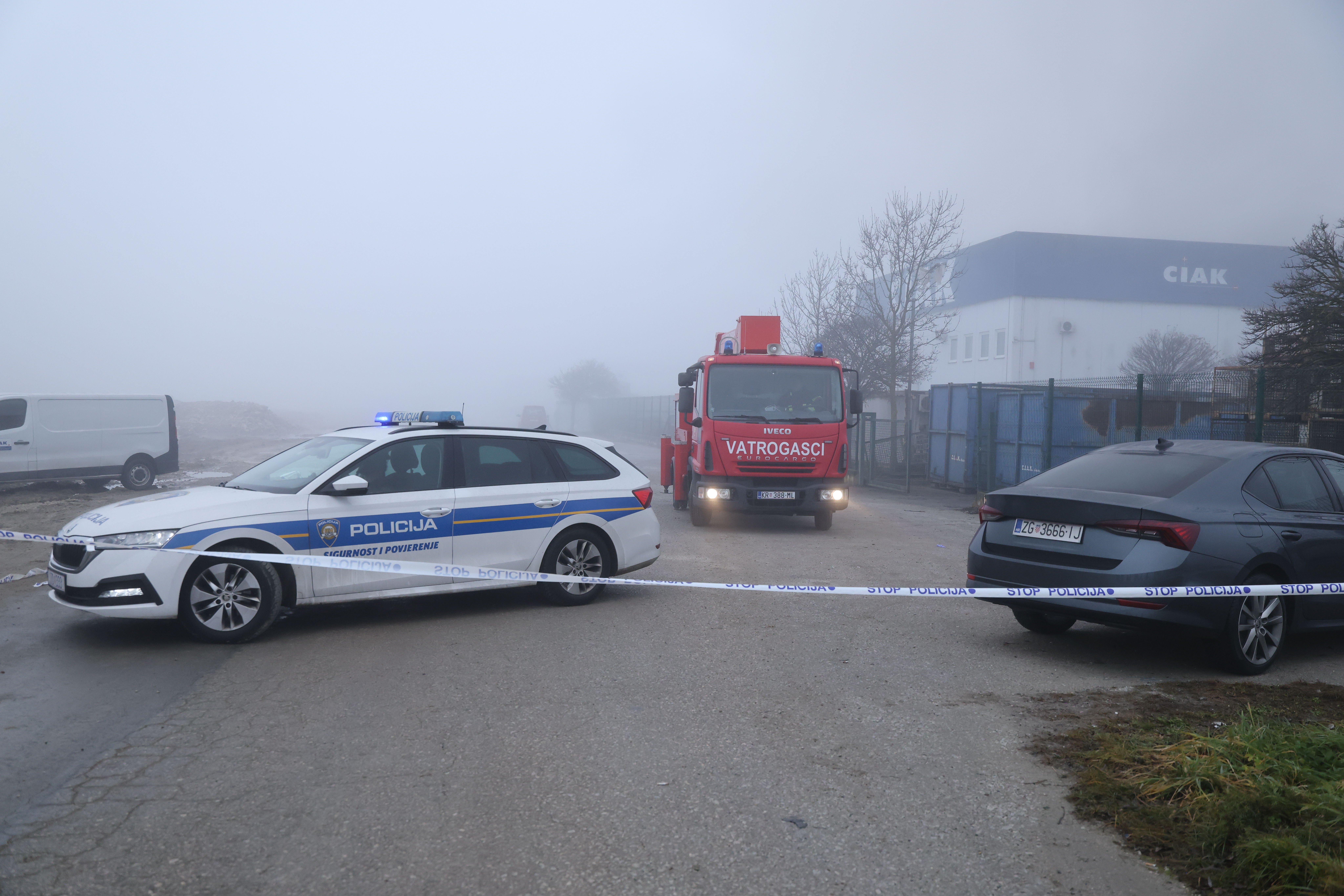 13.12.2025., Zabok- Policijski ocevid nakon pozara koji je izbio u pogonu Ciaka u Zaboku. Photo: Emica Elvedji/PIXSELL