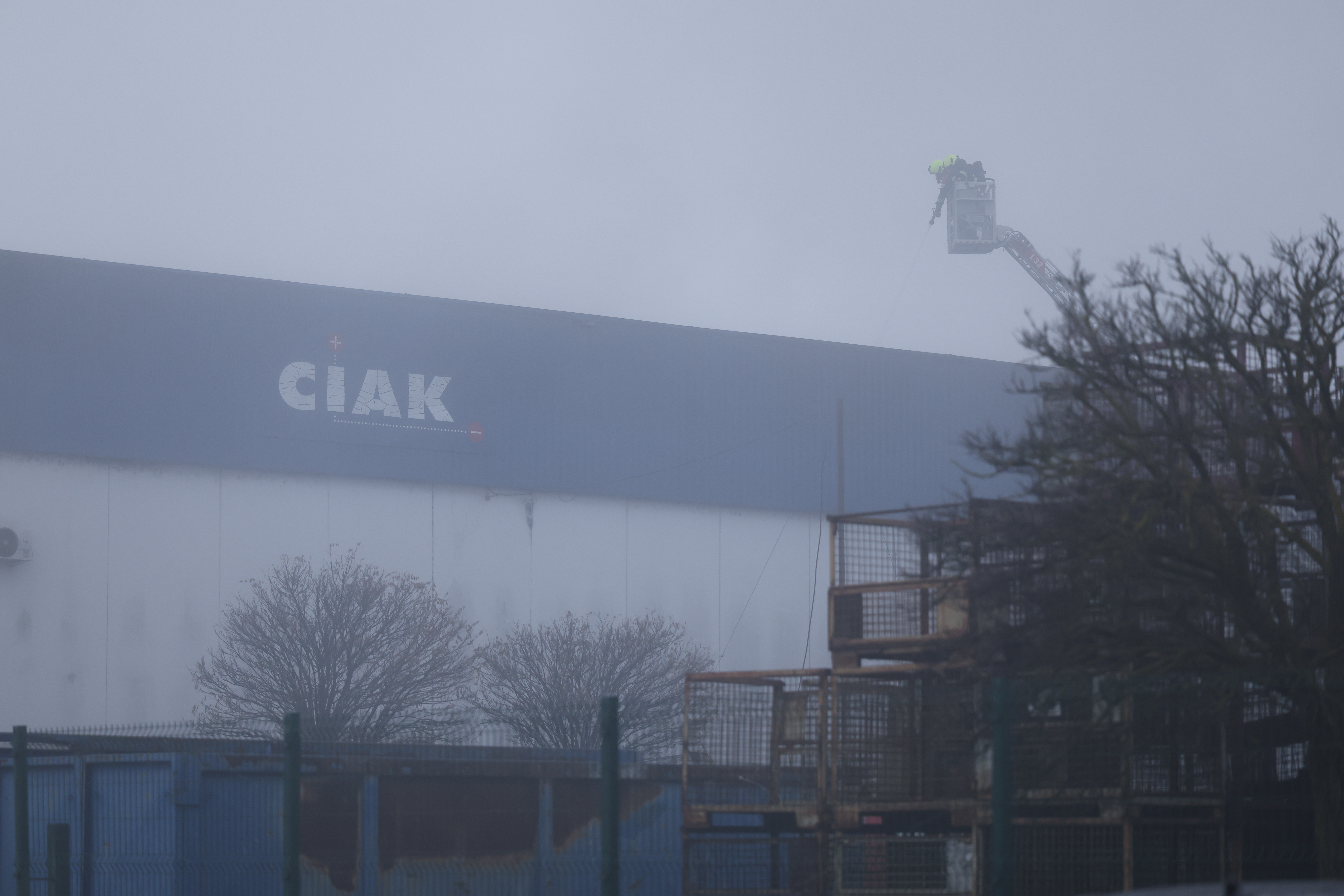 13.12.2025., Zabok- Policijski ocevid nakon pozara koji je izbio u pogonu Ciaka u Zaboku. Photo: Emica Elvedji/PIXSELL