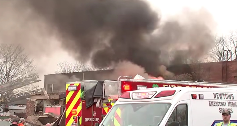 589d81af-becb-490e-bb5c-09e99a7bfb42