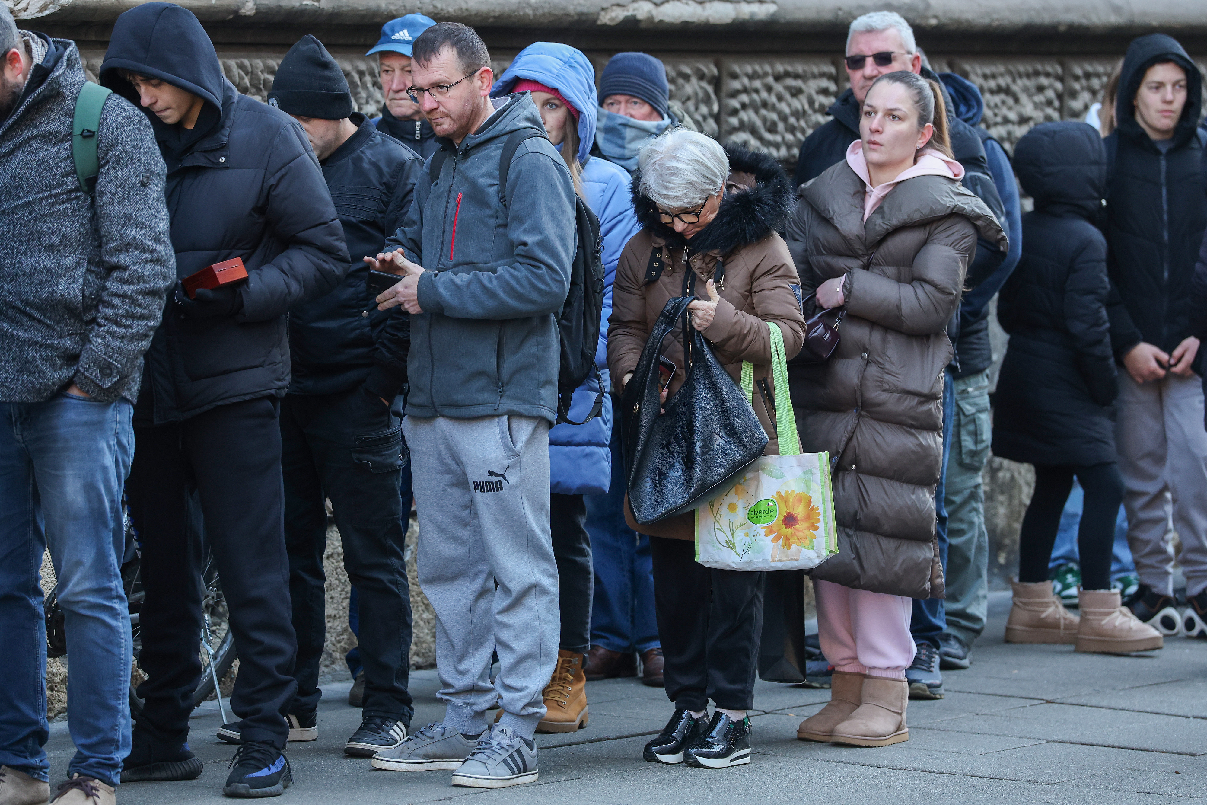 PXL_301225_144069161