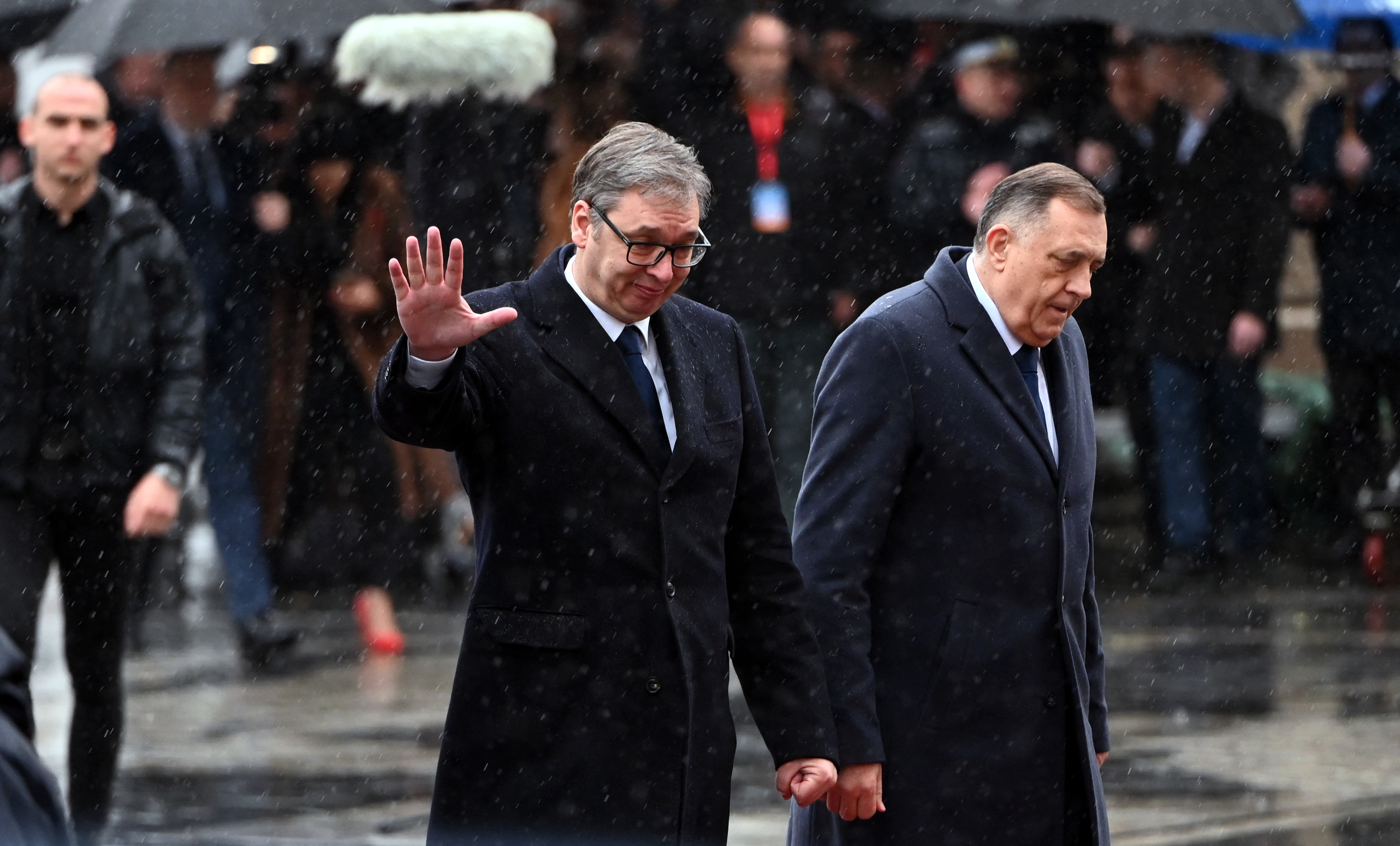 Milorad Dodik, Aleksandar Vučić