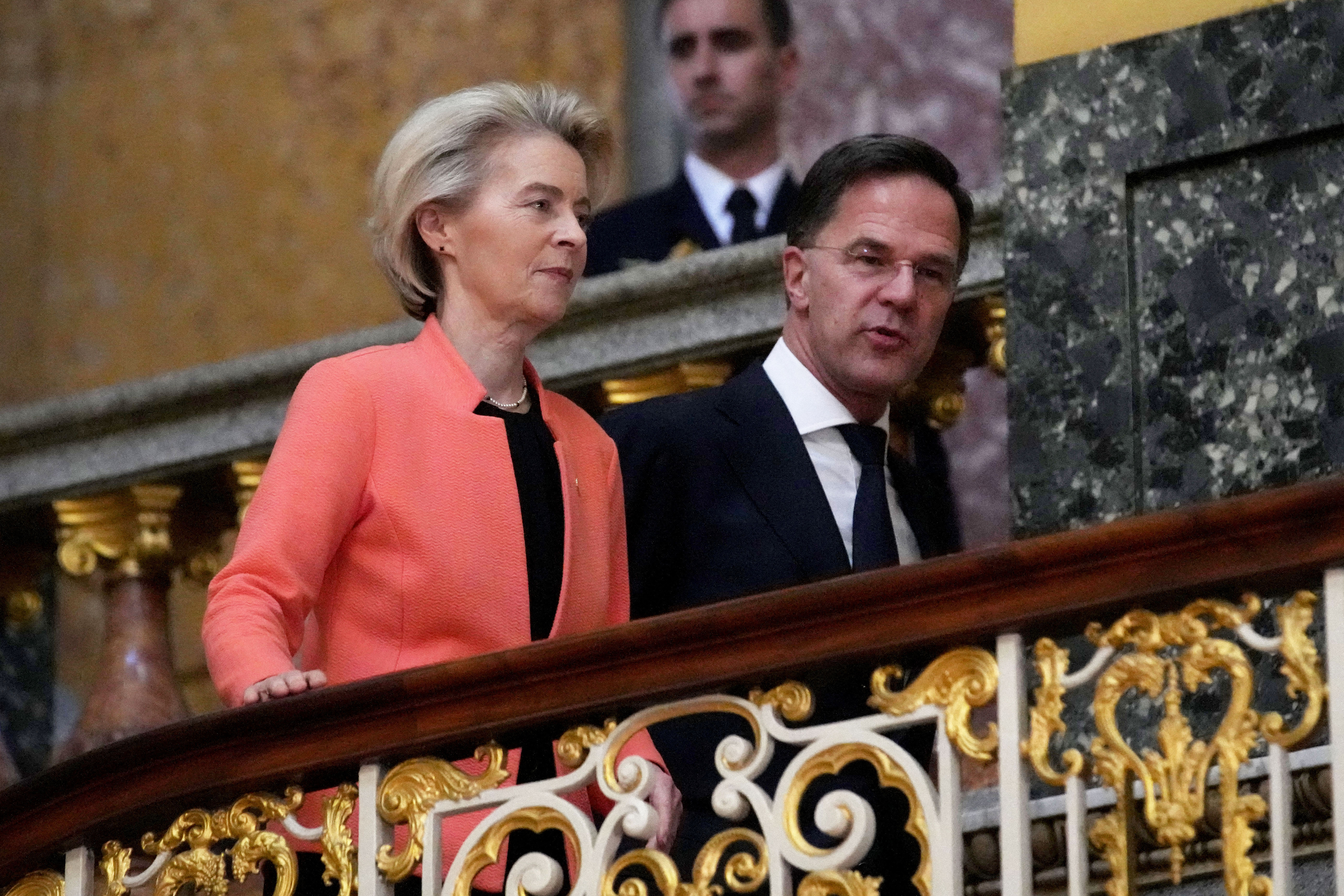 Ursula von der Leyen i Keir Starmer