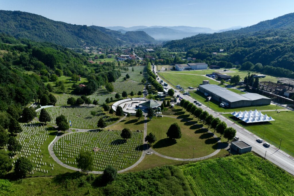 Memorijalni centar Srebrenica