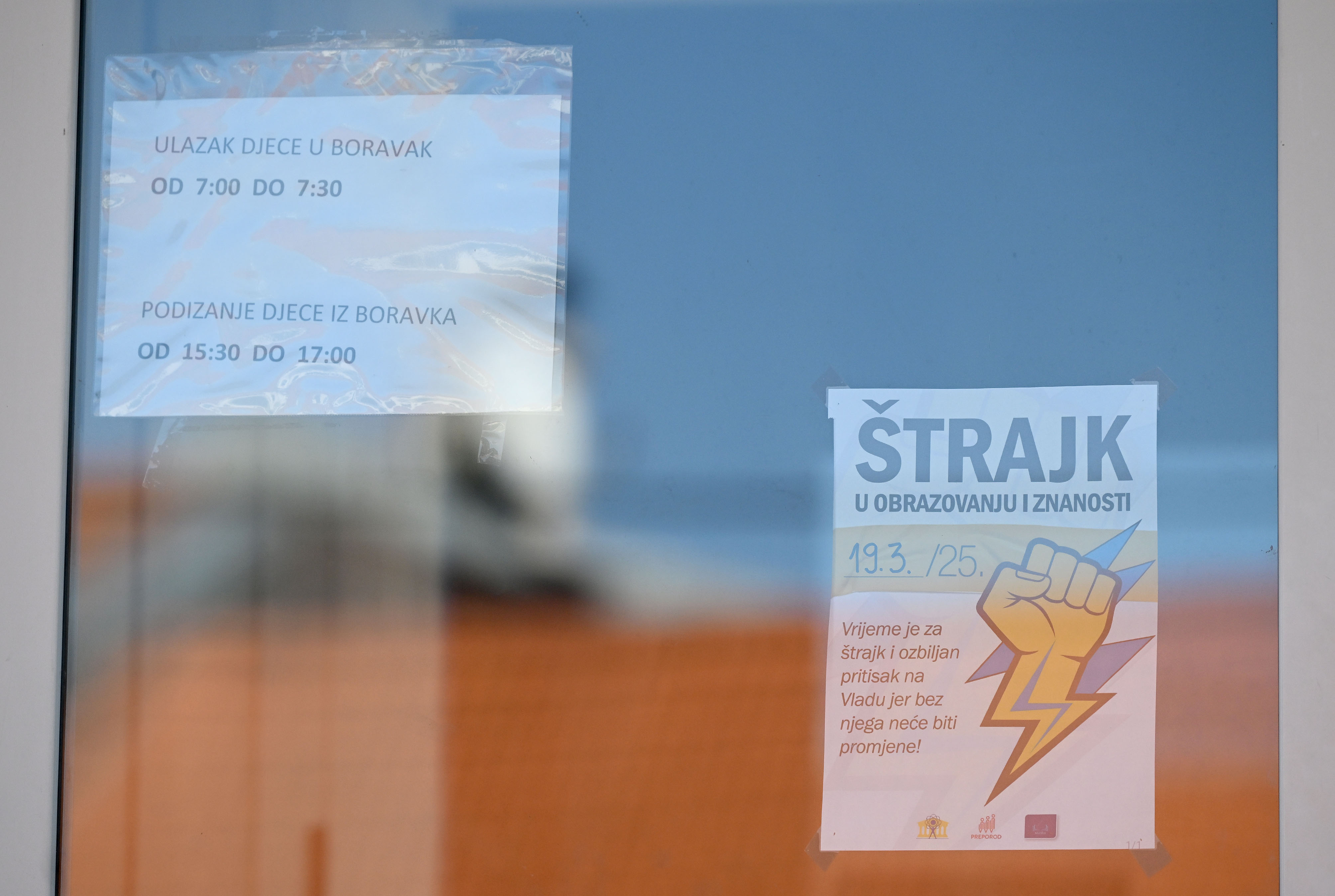 Zagreb: Željko Stipić dao je izjavu medijima o štrajku u školstvu