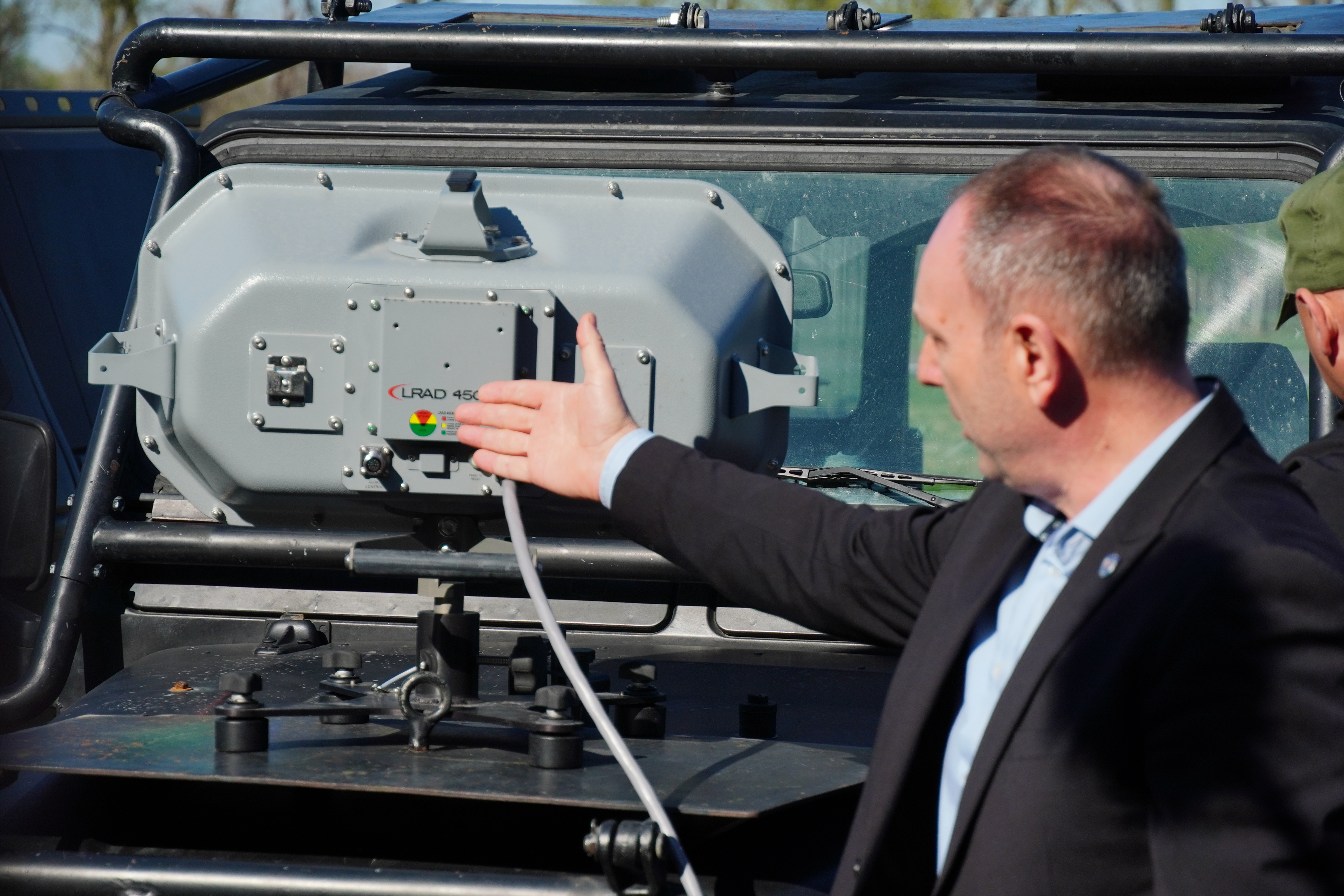 Beograd: Ministar unutarnjih poslova Ivica Dačić izjavio je na konferenciji za medije da policija Srbije nikada nije upotrebila zvučni top