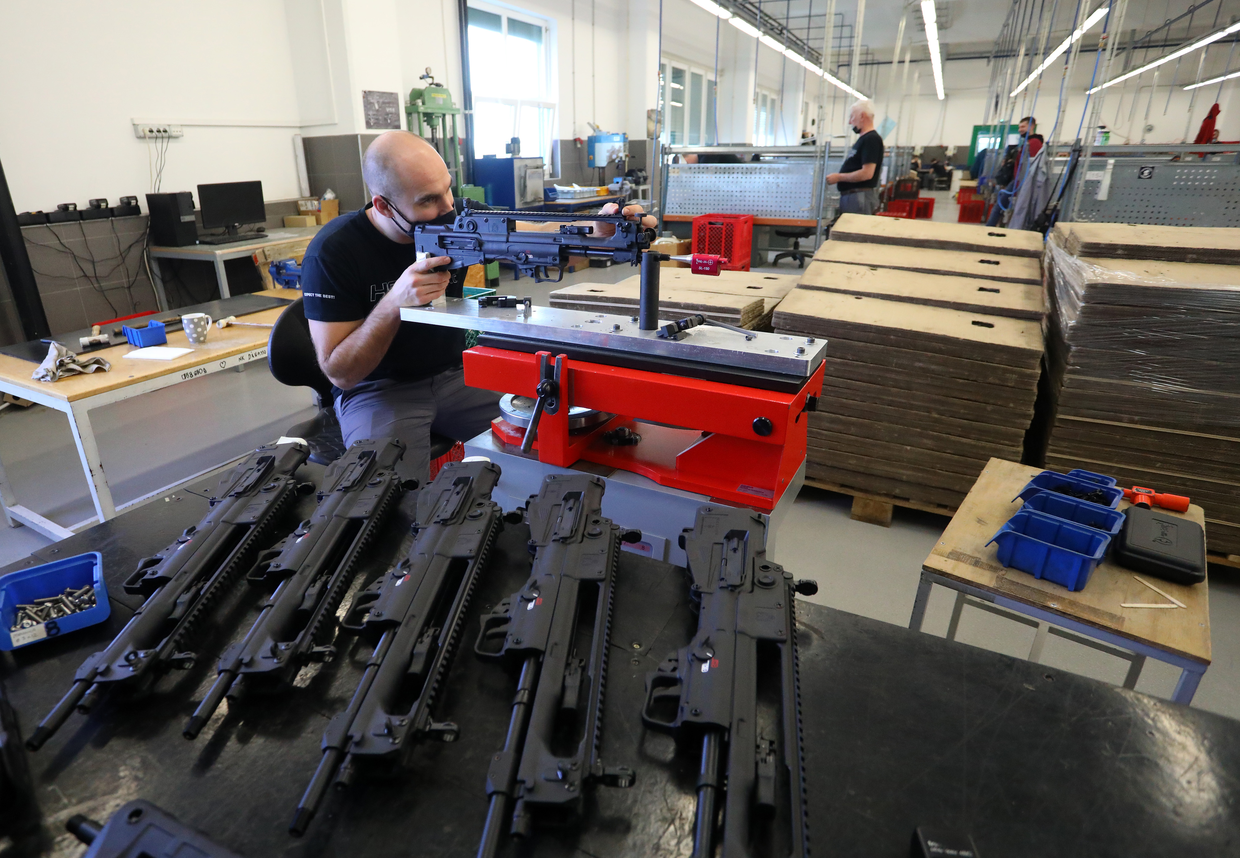 Karlovac: Tvrtka HS Produkt razvila novu jurišnu pušku VHS-2S