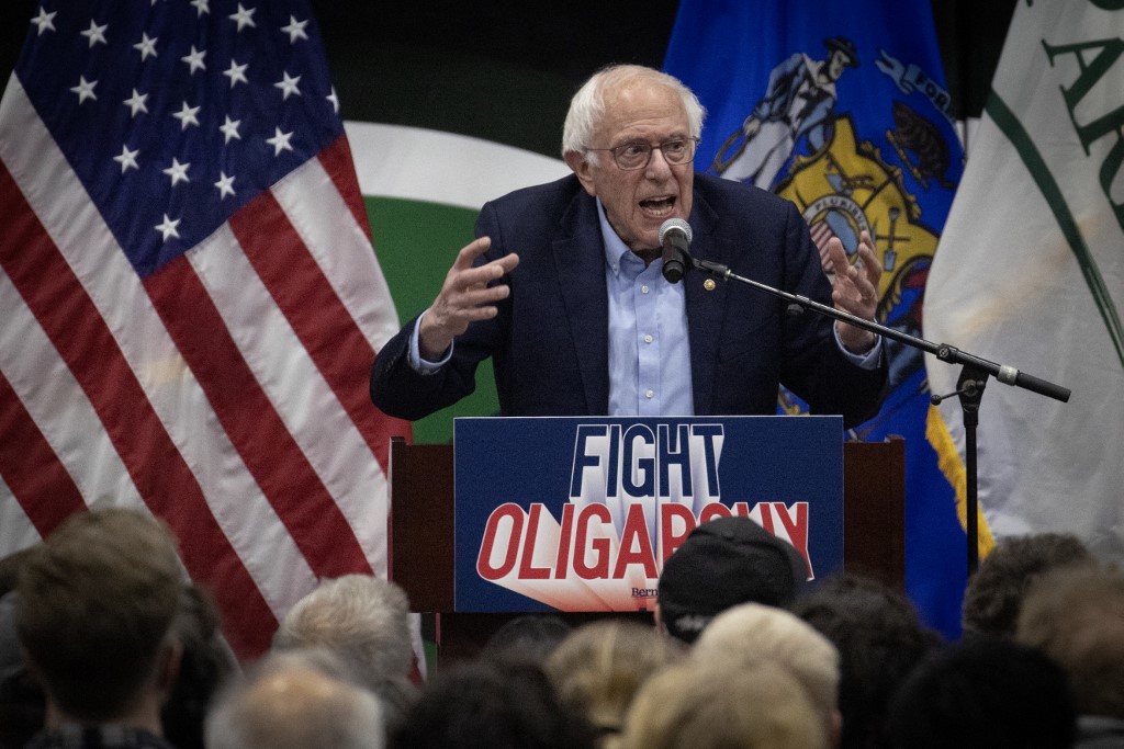 Sen. Bernie Sanders Speaks In Wisconsin On His "Fighting Oligarchy Tour"