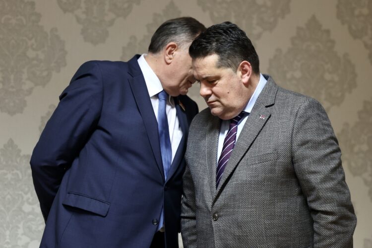 milorad dodik i nenad stevandić