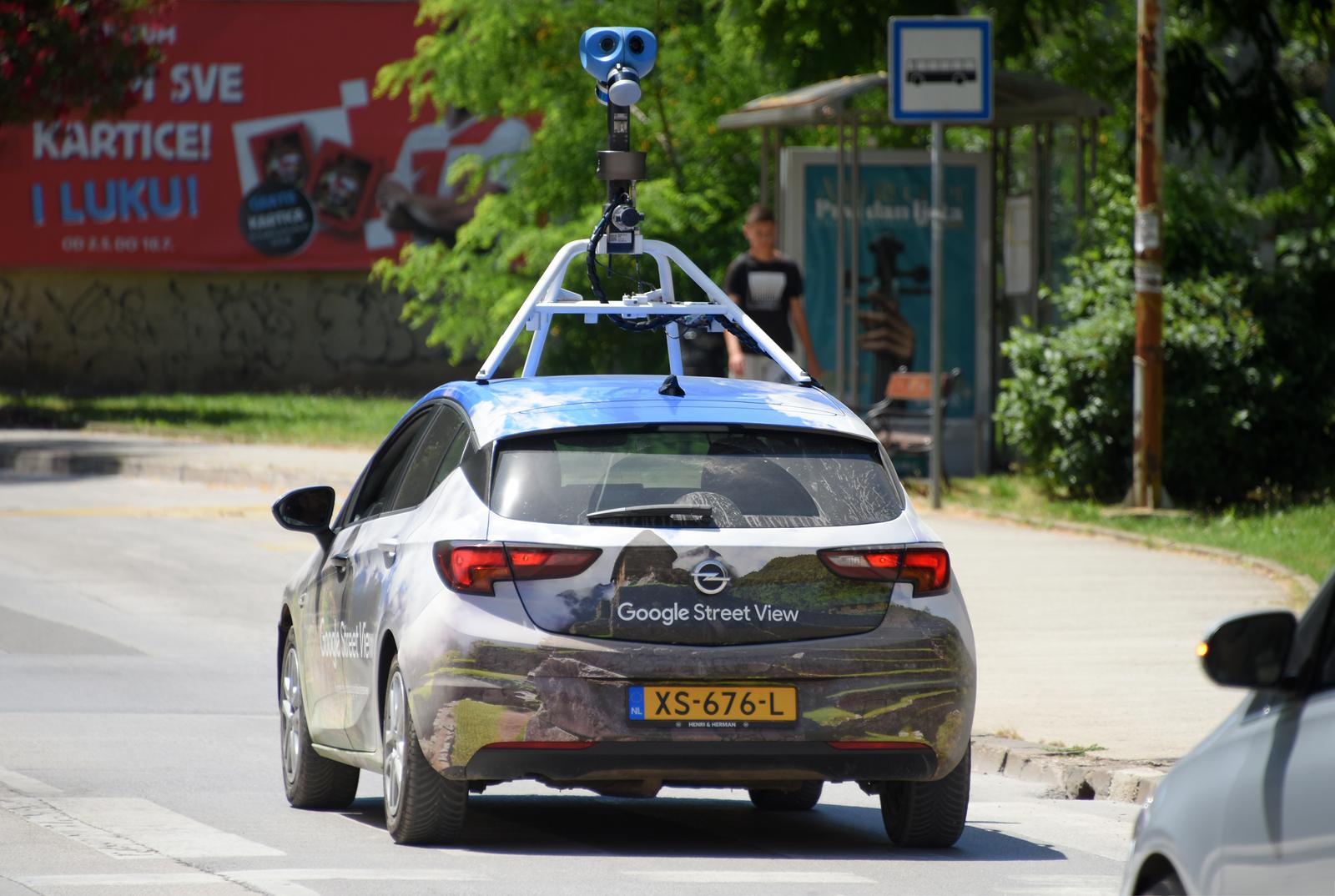 Google street view vozilo na pulskim prometnicama