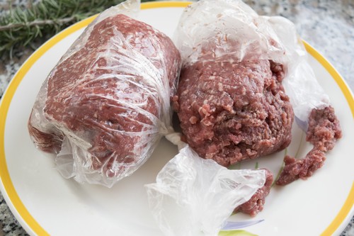 defrozen minced meat