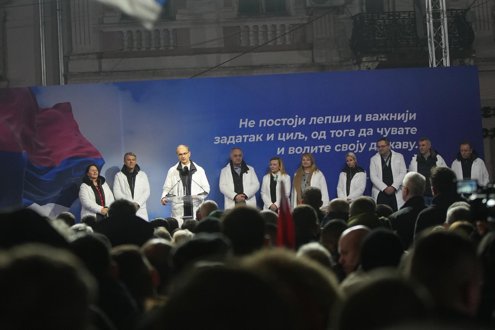 Jagodina: Održan prvi skup Srpske napredne stranke na kojoj je Vučić predstavio ideju o novom pokretu