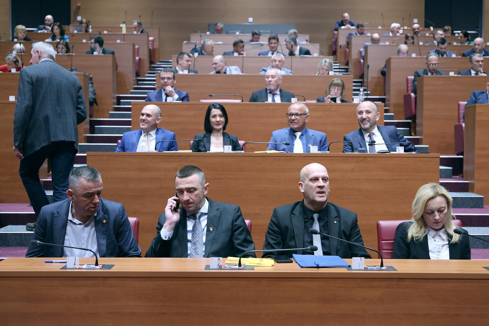 Zagreb: Zastupnici glasovanjem završili tjedni rad Sabora