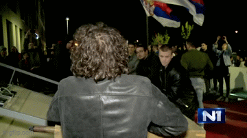 1744668134-blokada-tv-rts-GIF