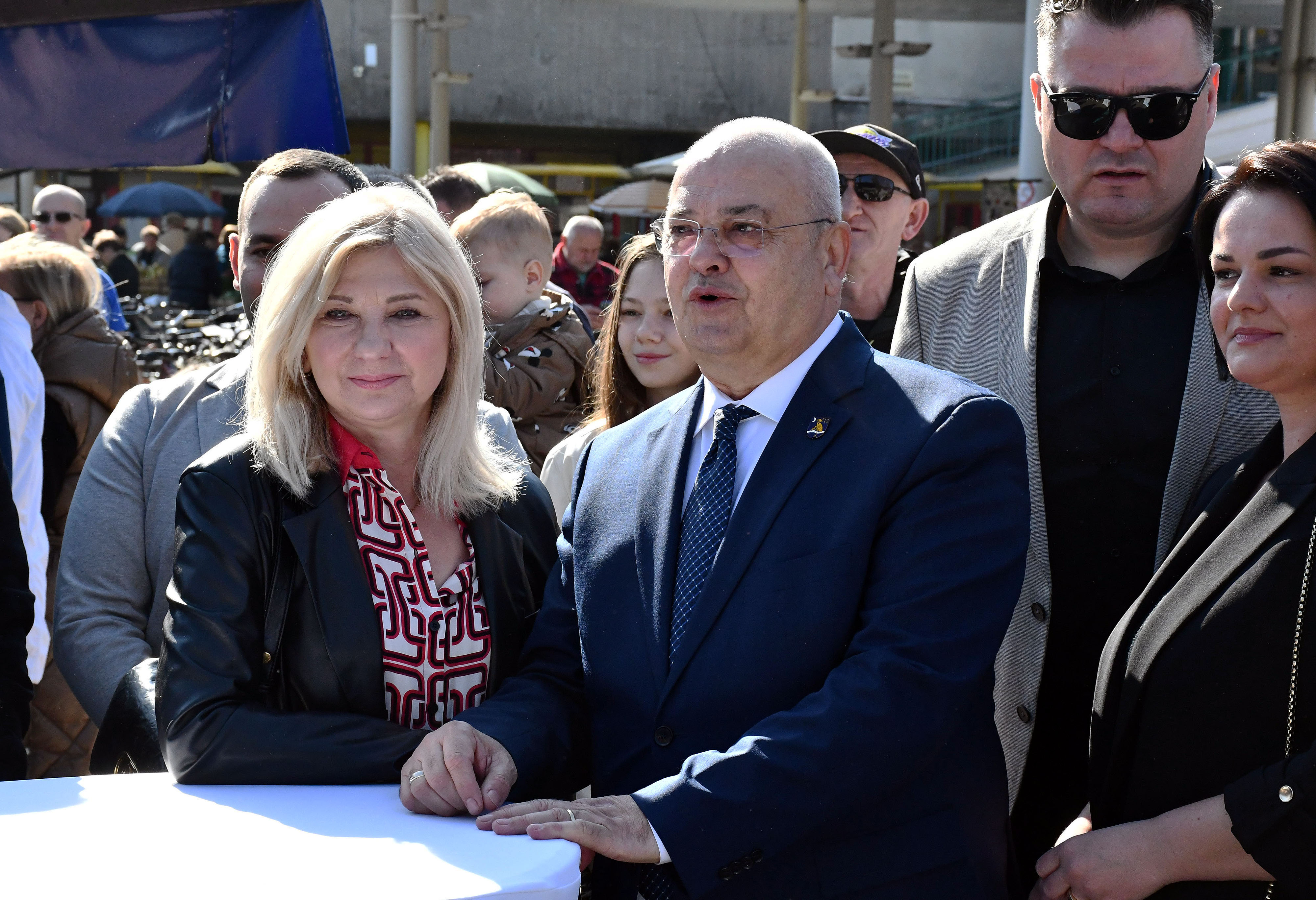 Mirko Duspara na gradskoj tržnici najavio kandidaturu za gradonačelnika Slavonskog Broda