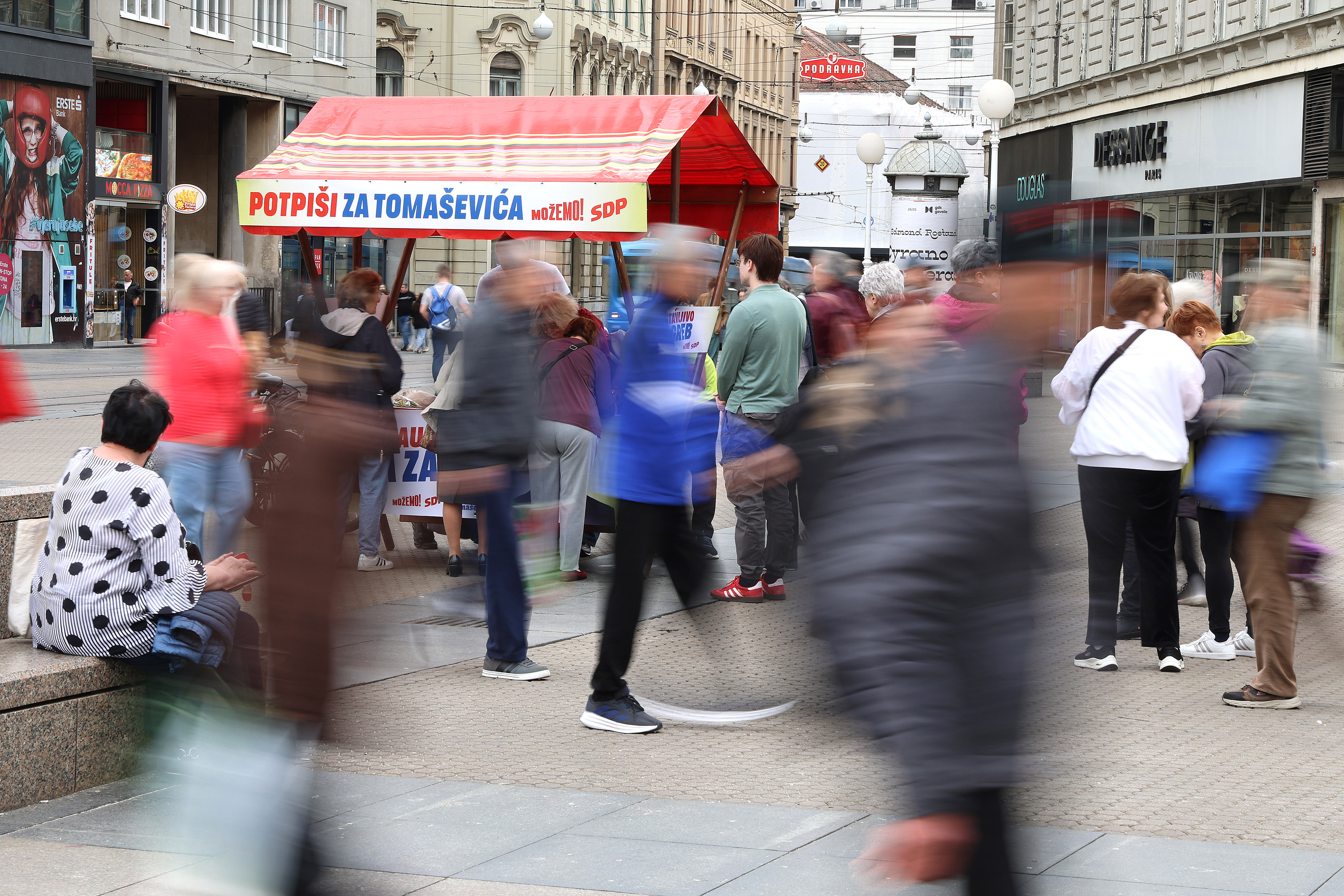 Zagreb: Nastavlja se sakupljanje potpisa, kandidati na lokalnim izborima moraju prikupiti od 35 do 5000 potpisa