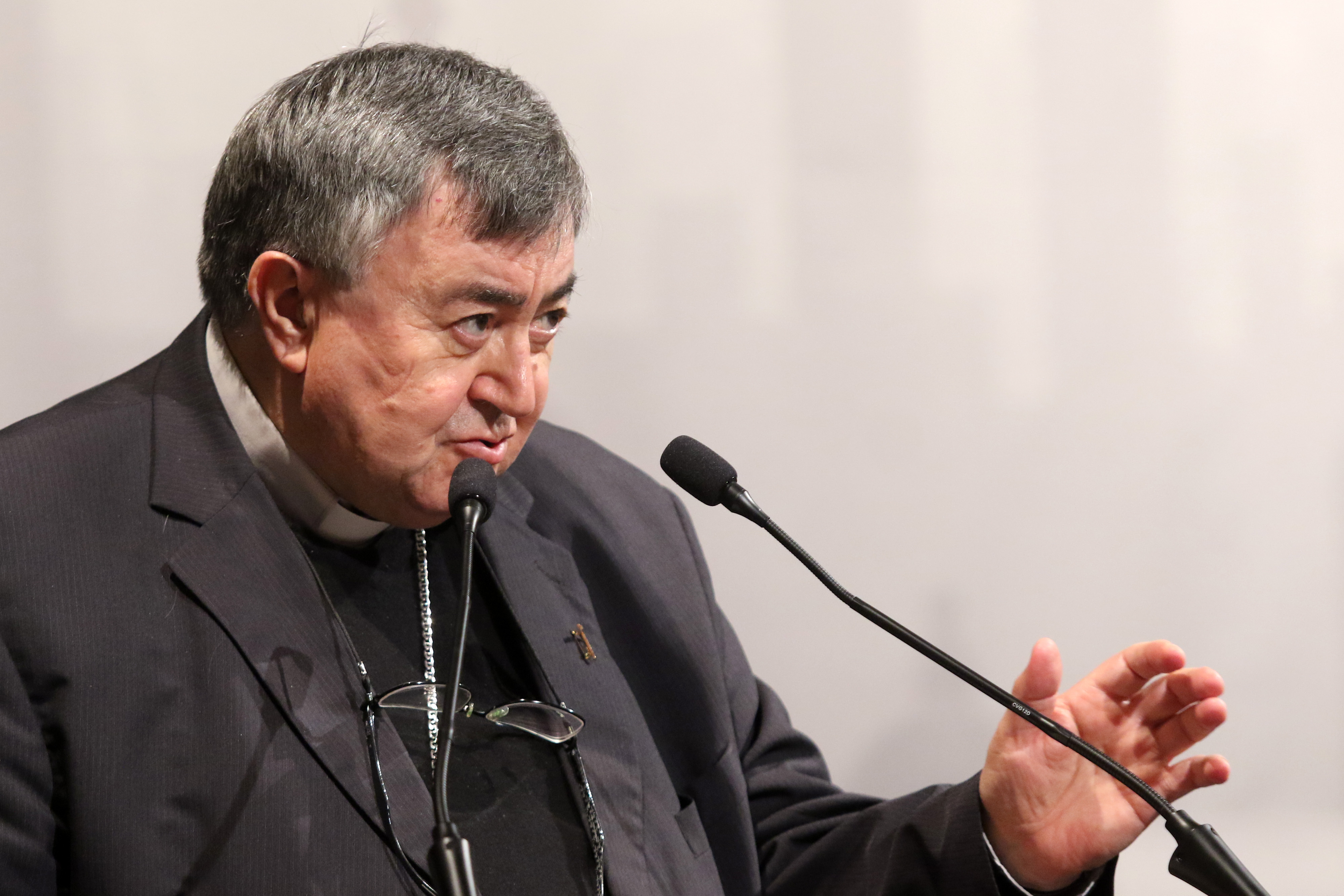 Kardinal Vinko Puljić održao govor na komemoraciji povodom 28. godišnjice stradanja Sarajlija na pijaci Markale