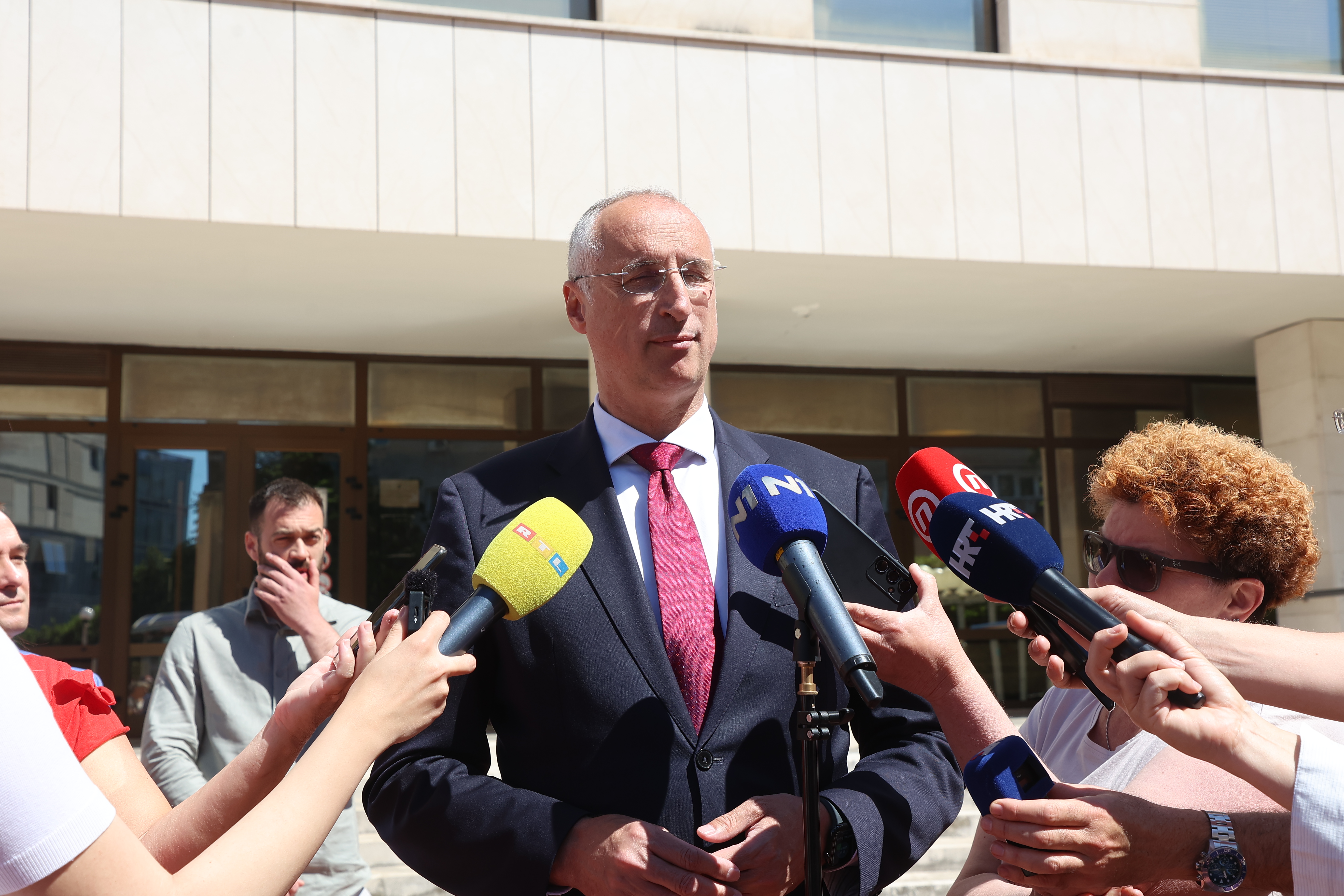 Split: Ivana Ninčević Lesandrić predala potpise za lokalne izbore