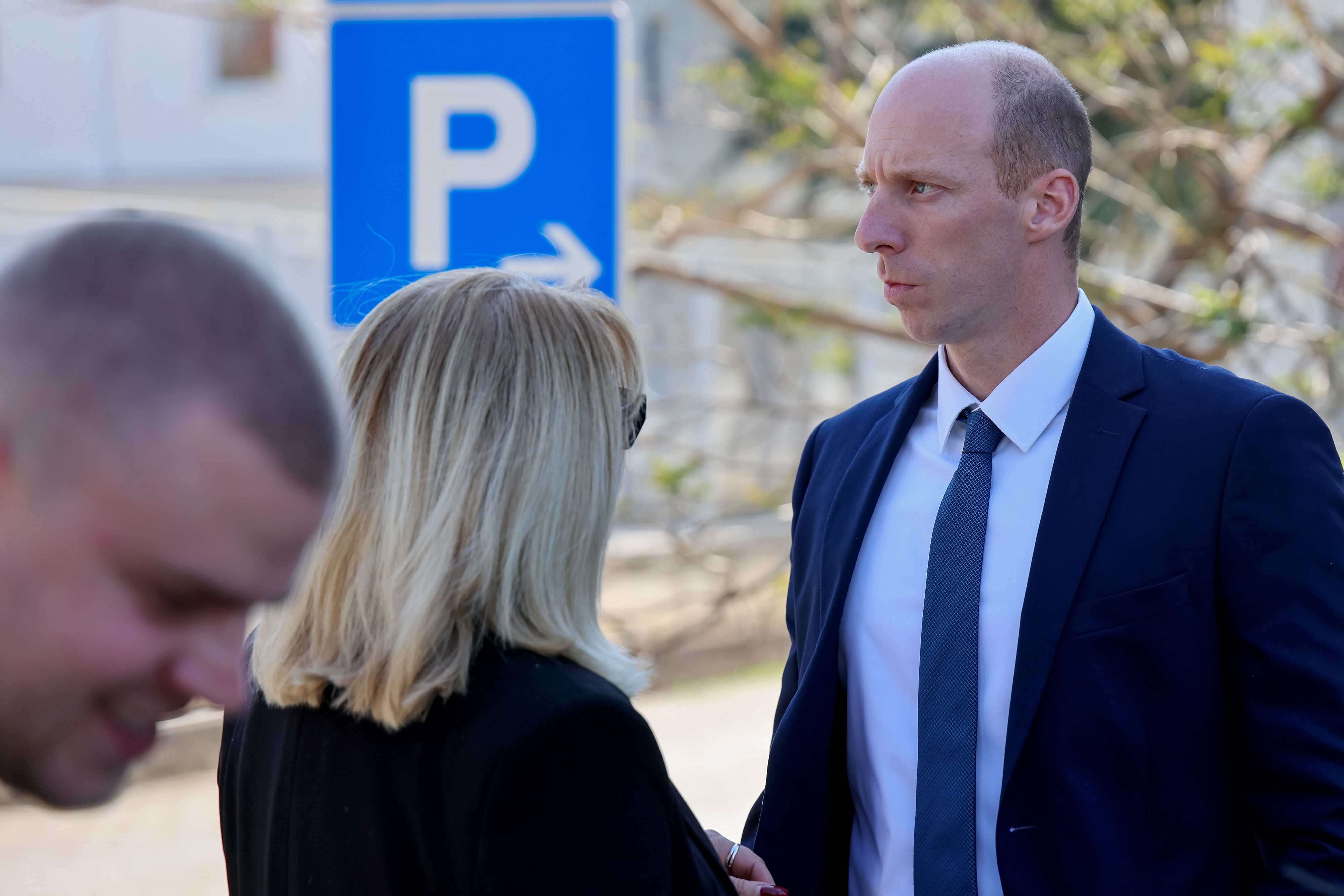 PXL_280425_131938418