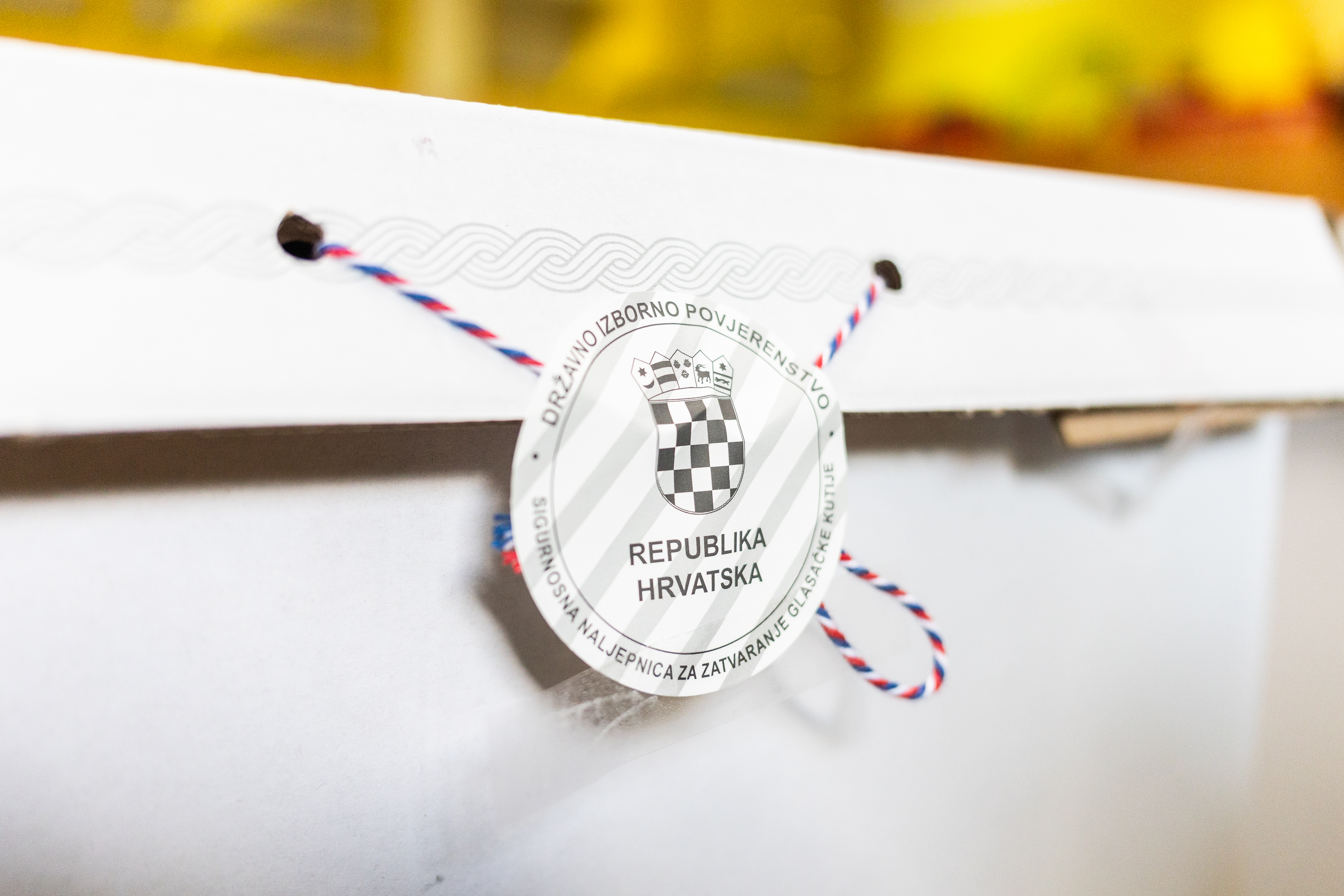 PXL_180525_132951472