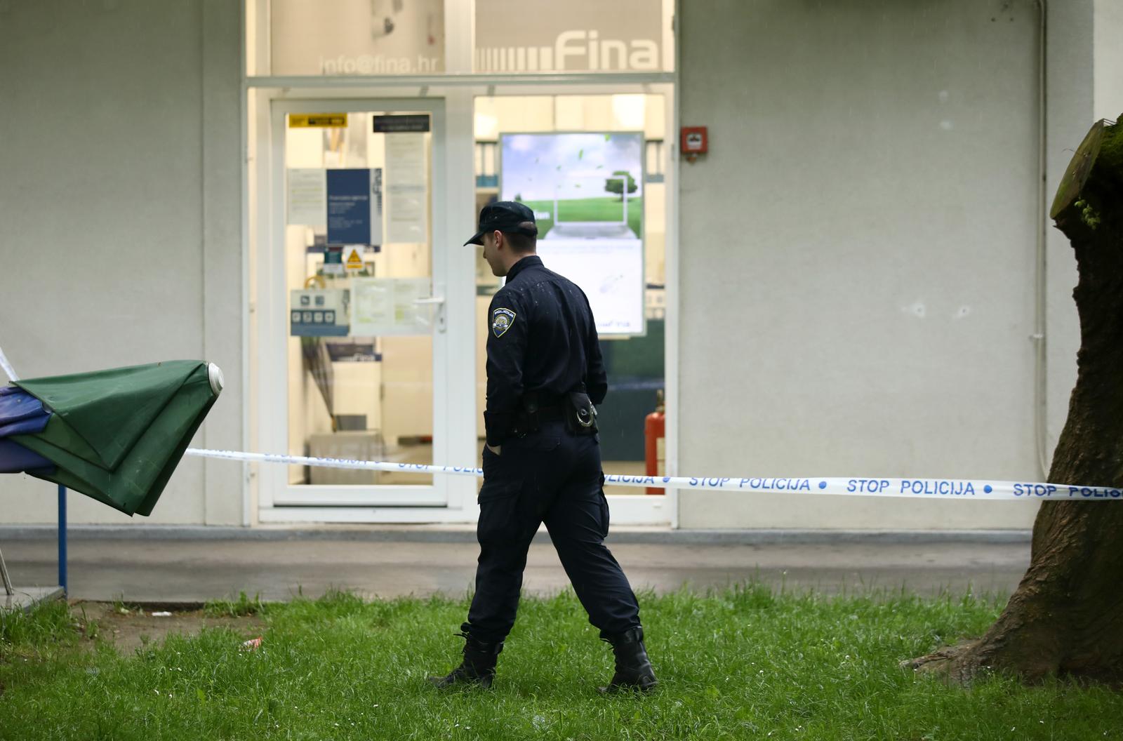 pljačka fina pixsell