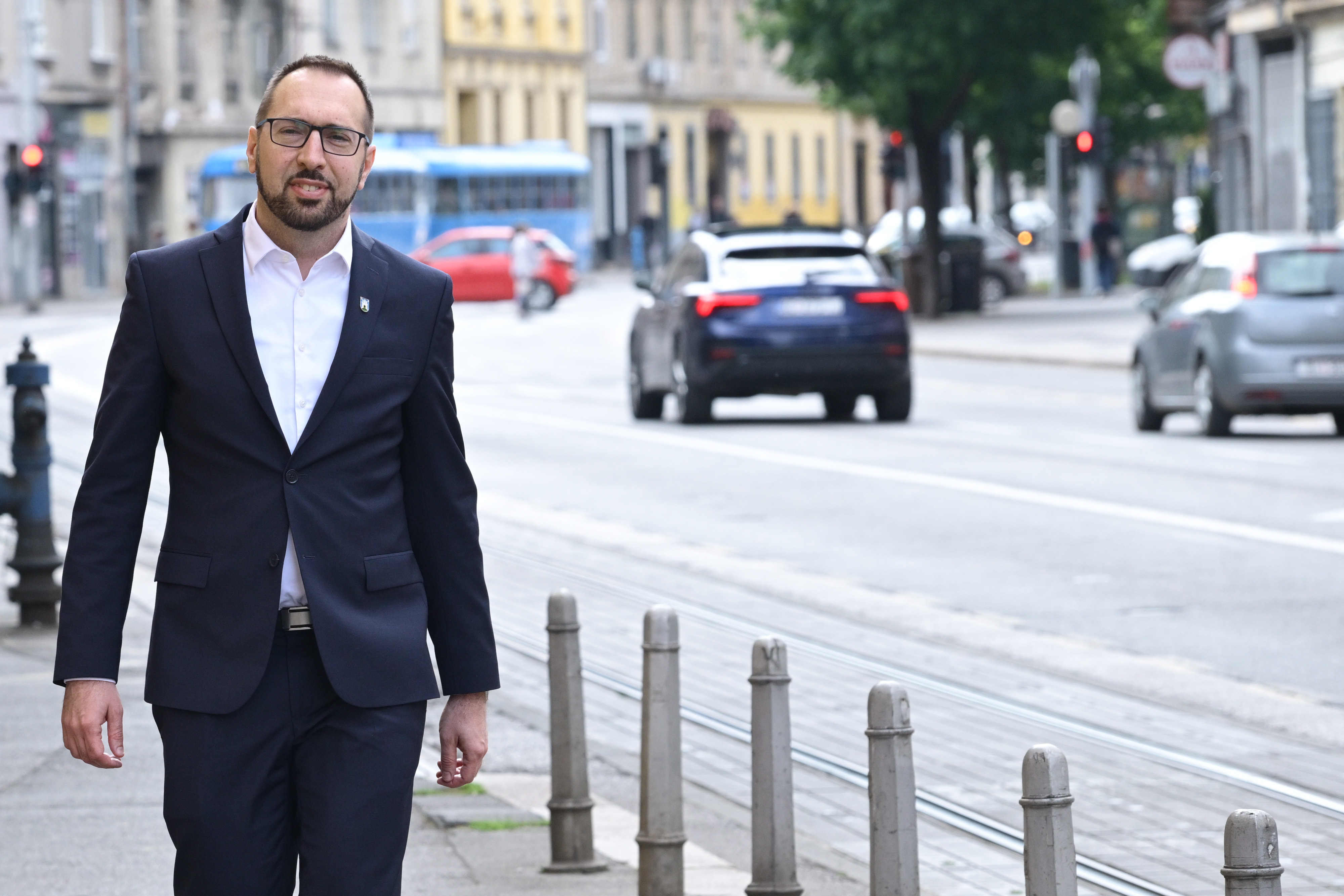 PXL_090525_132428419