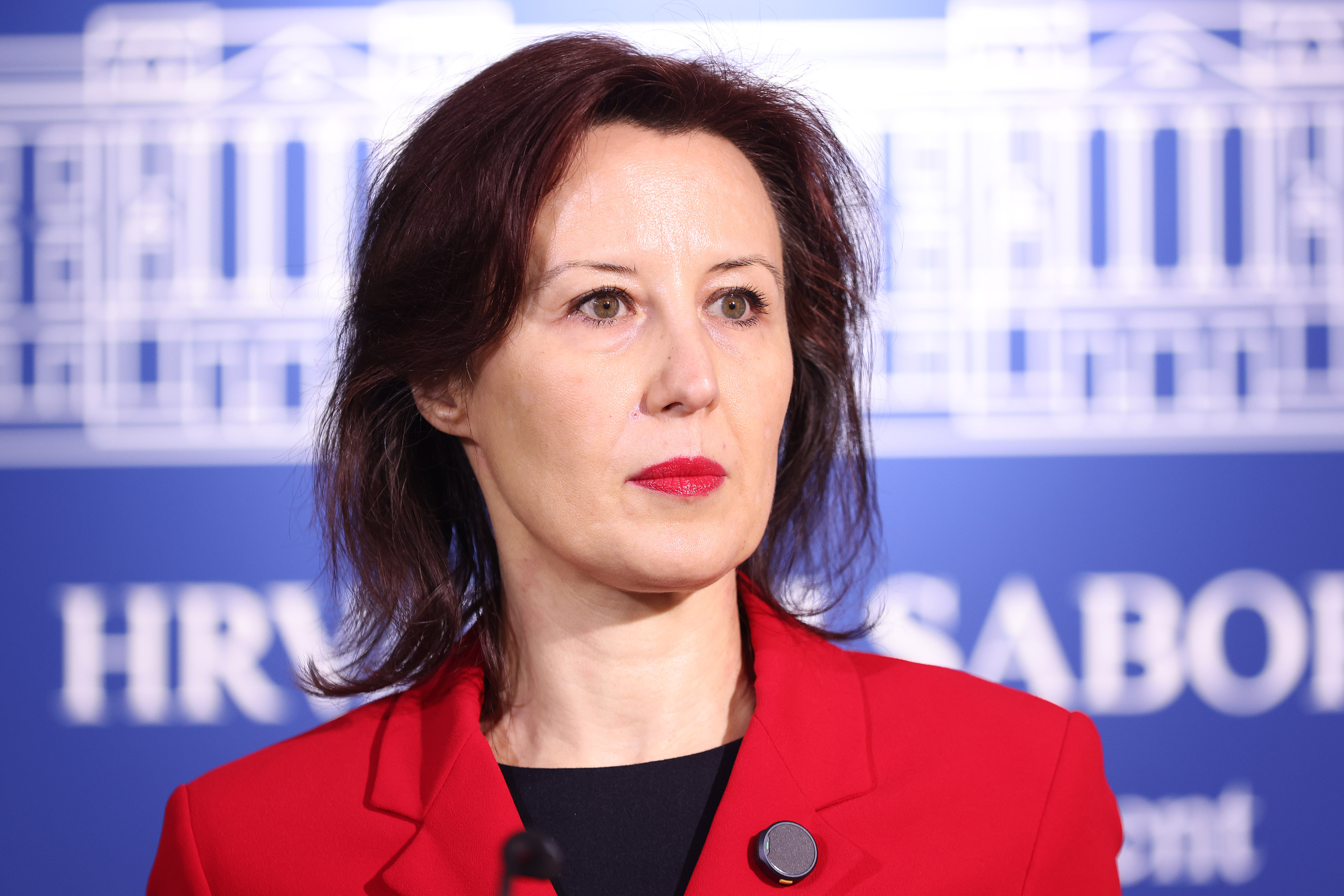 PXL_230125_127136396