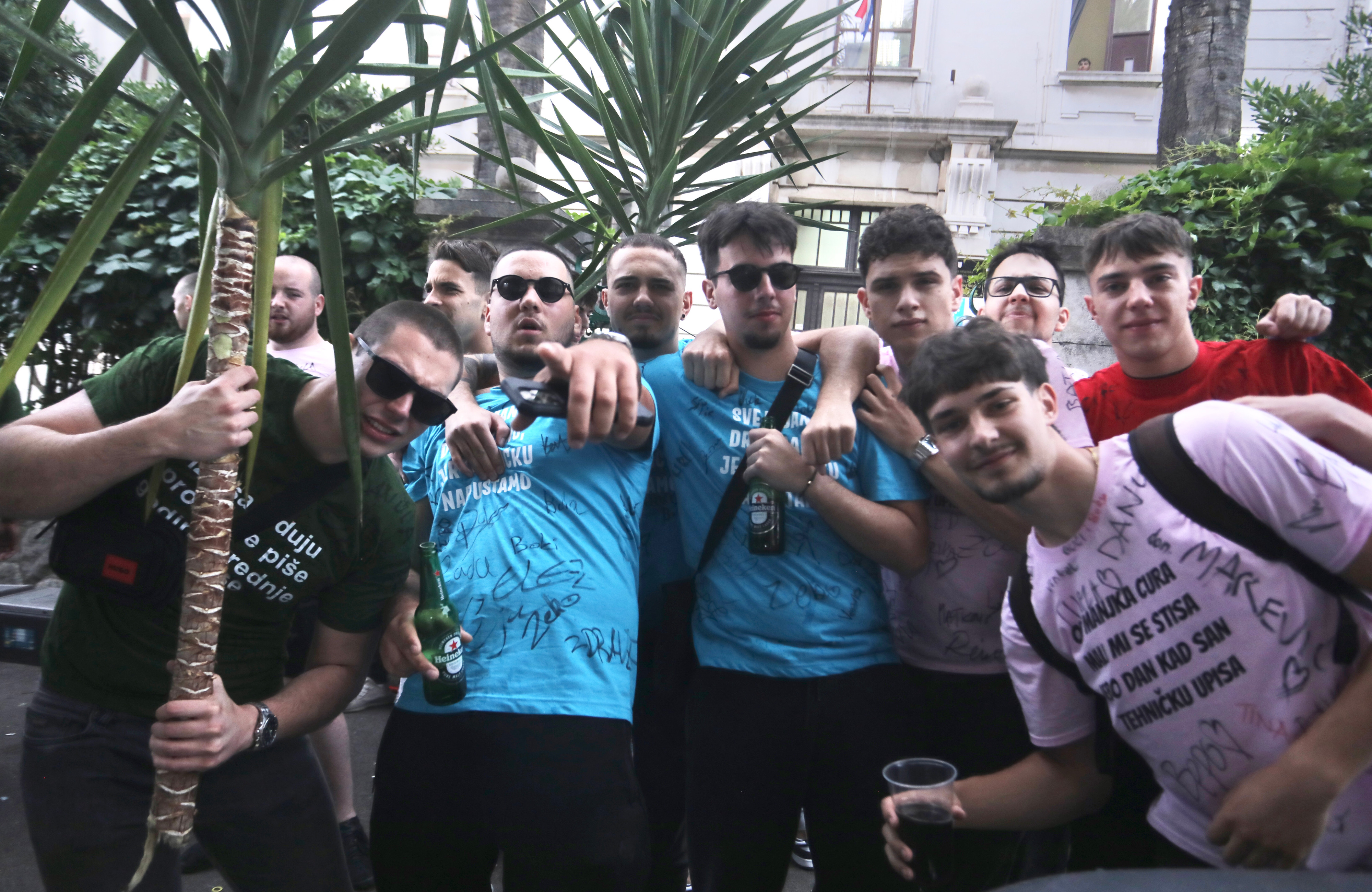 PXL_230525_133231545