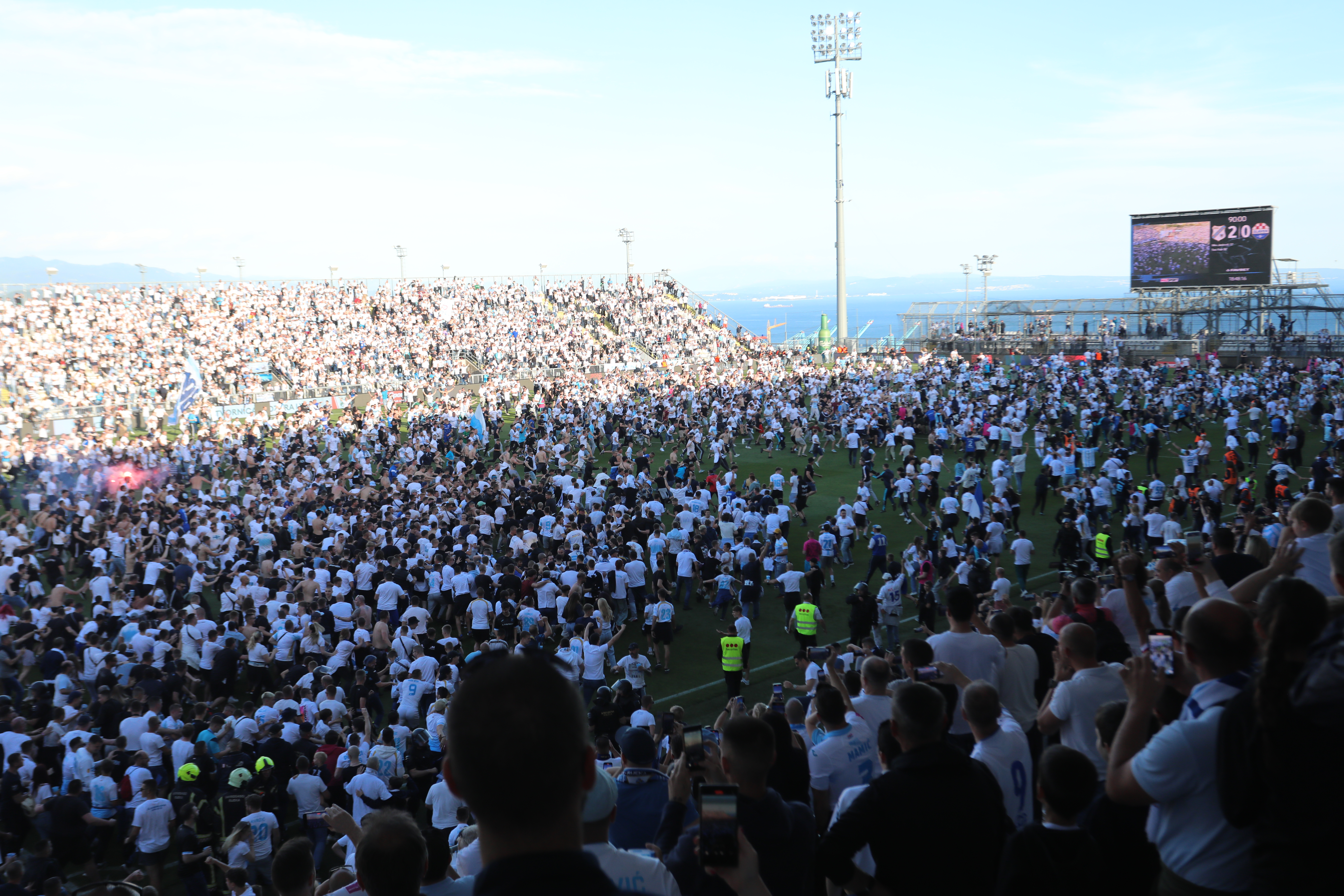 PXL_250525_133386531