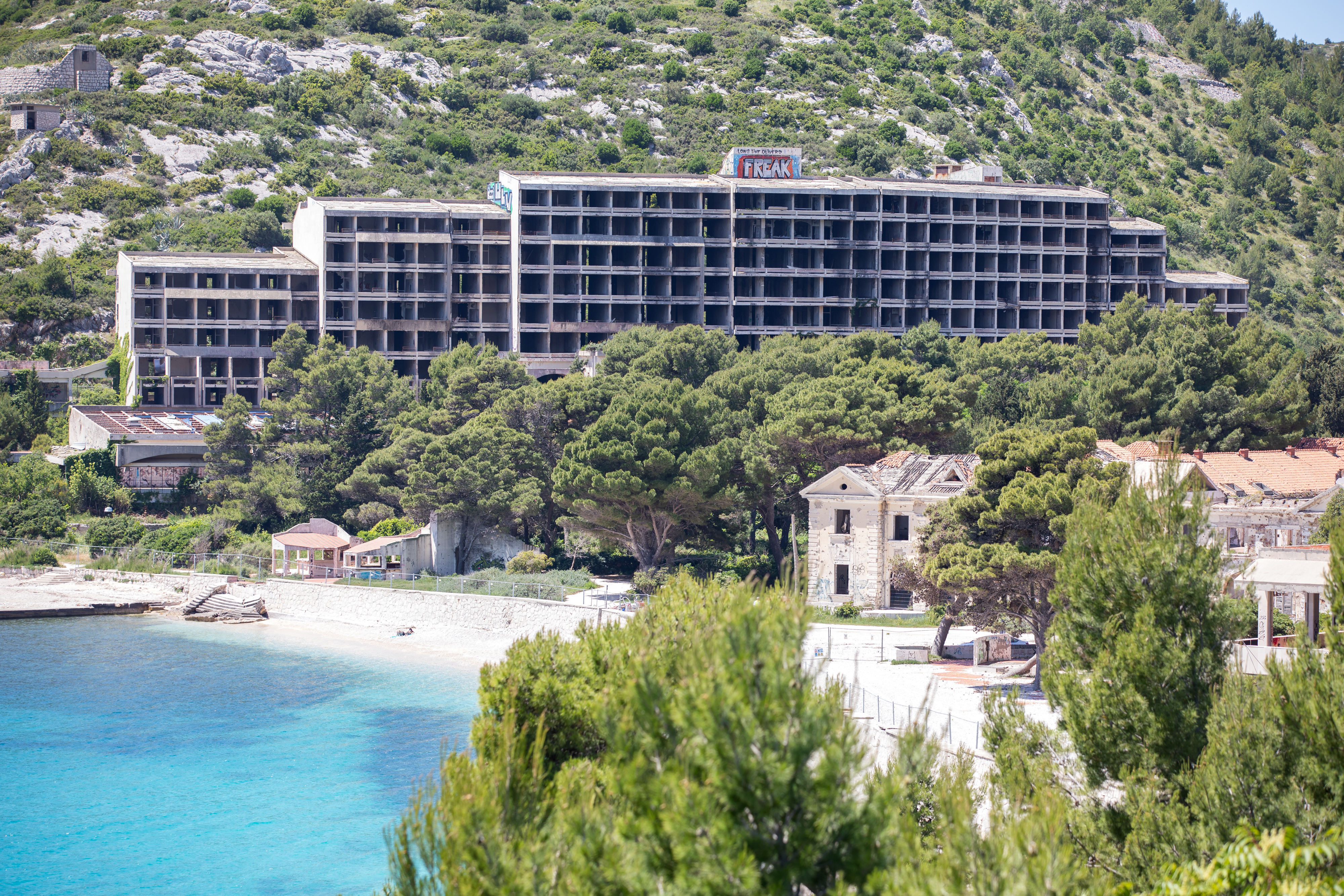 PXL_270525_133480345