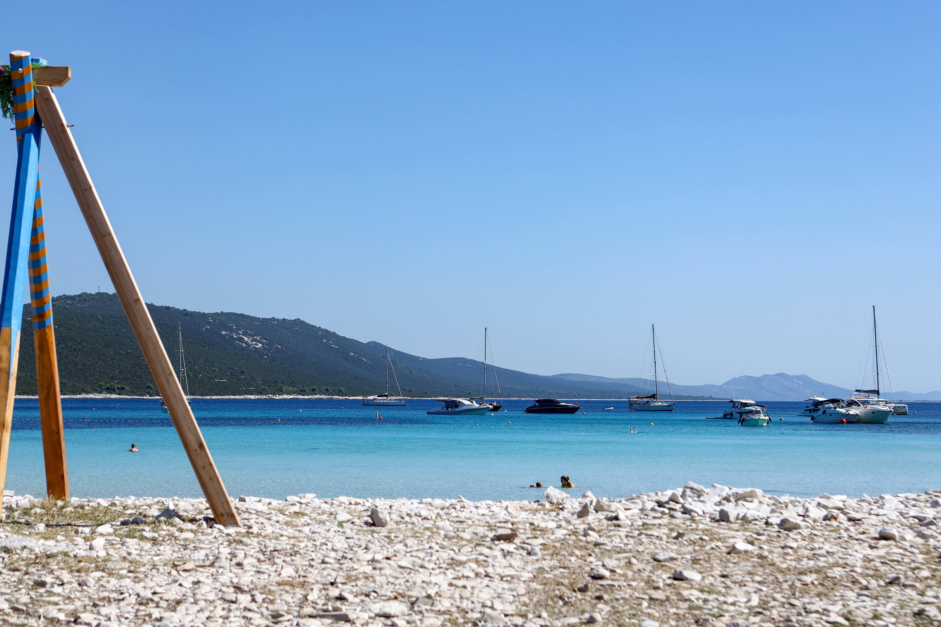 PXL_280923_103880527