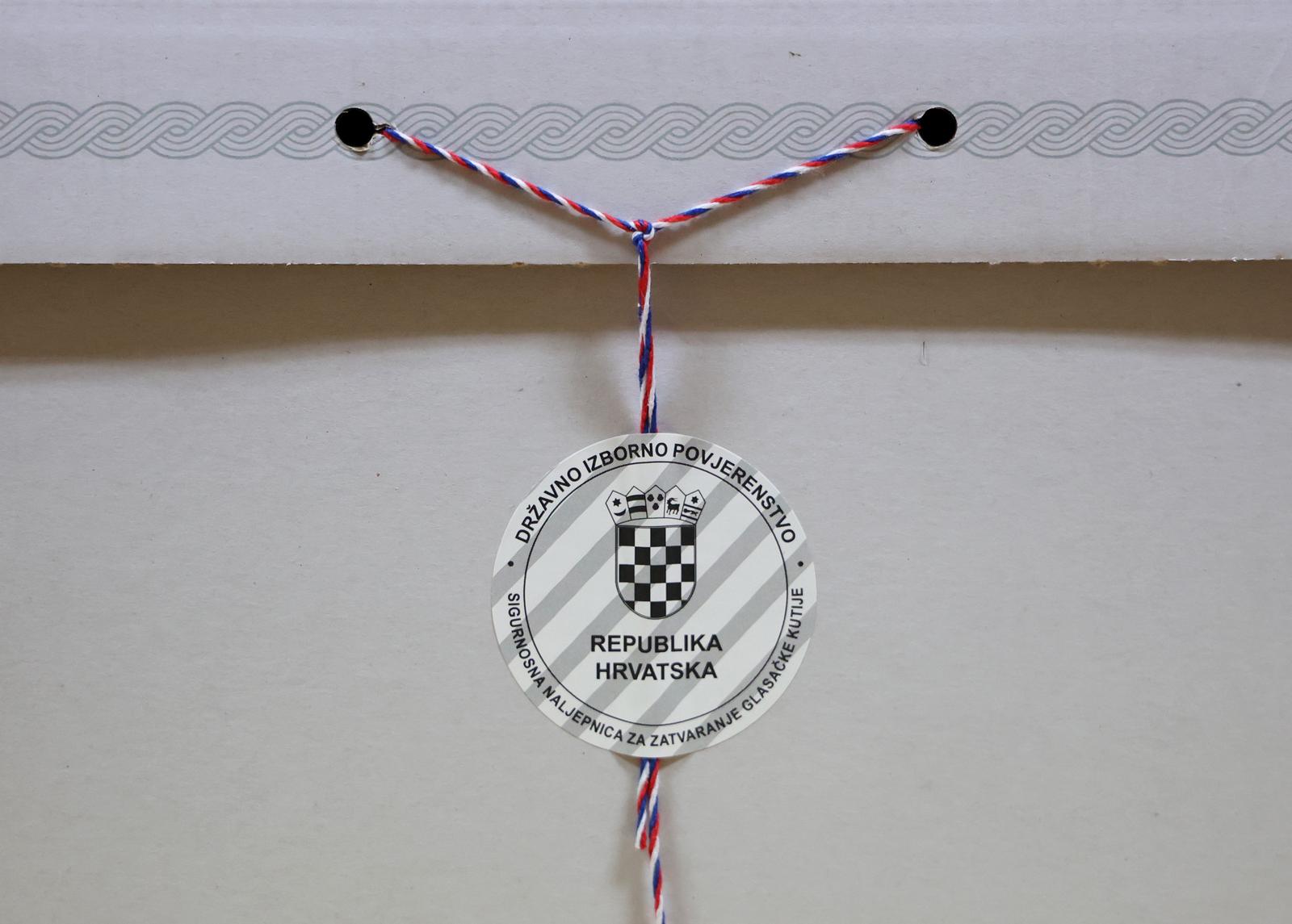 PXL_120125_126570850