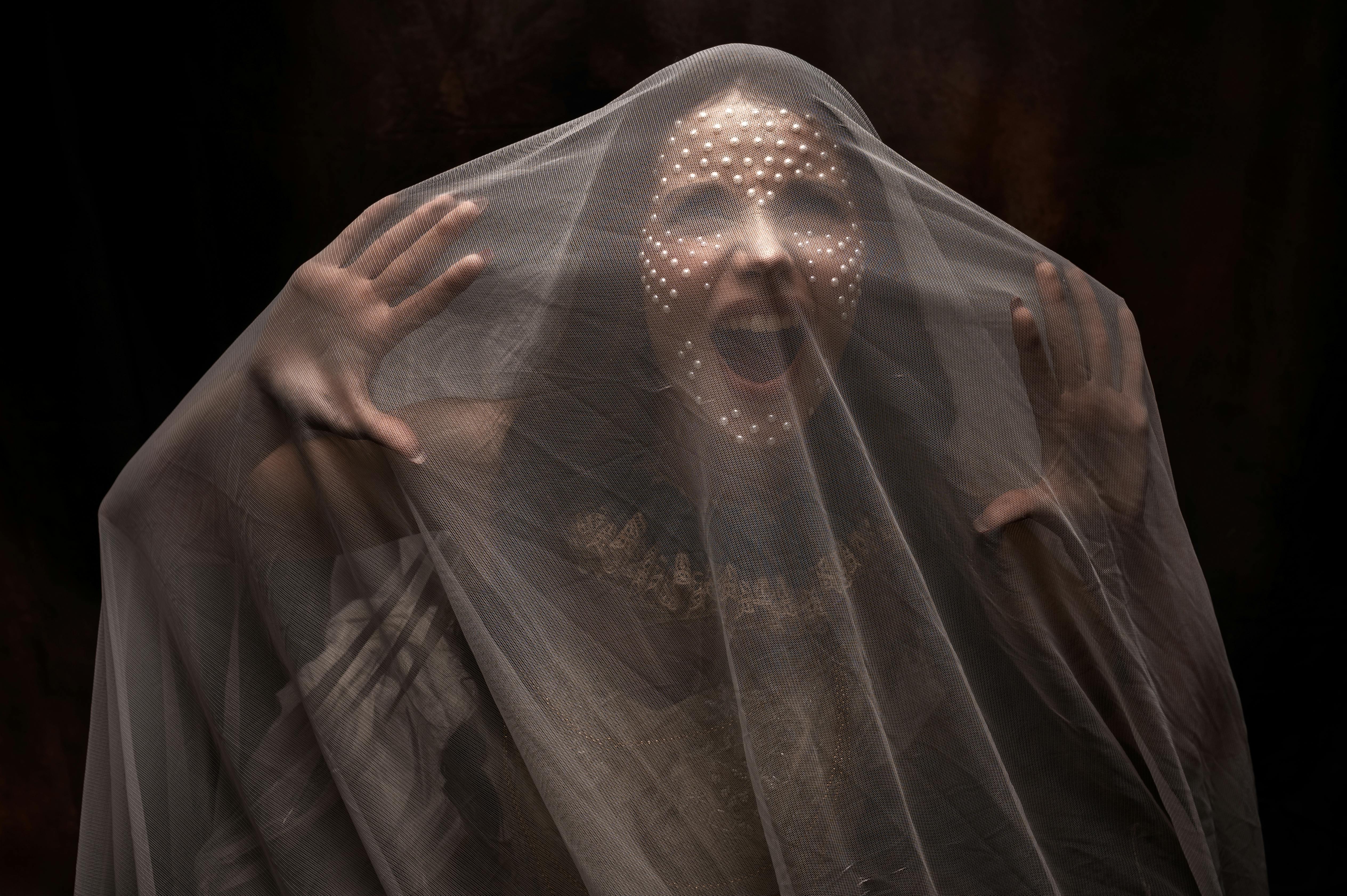 fantasy, horor, žena duh, žena vrišti