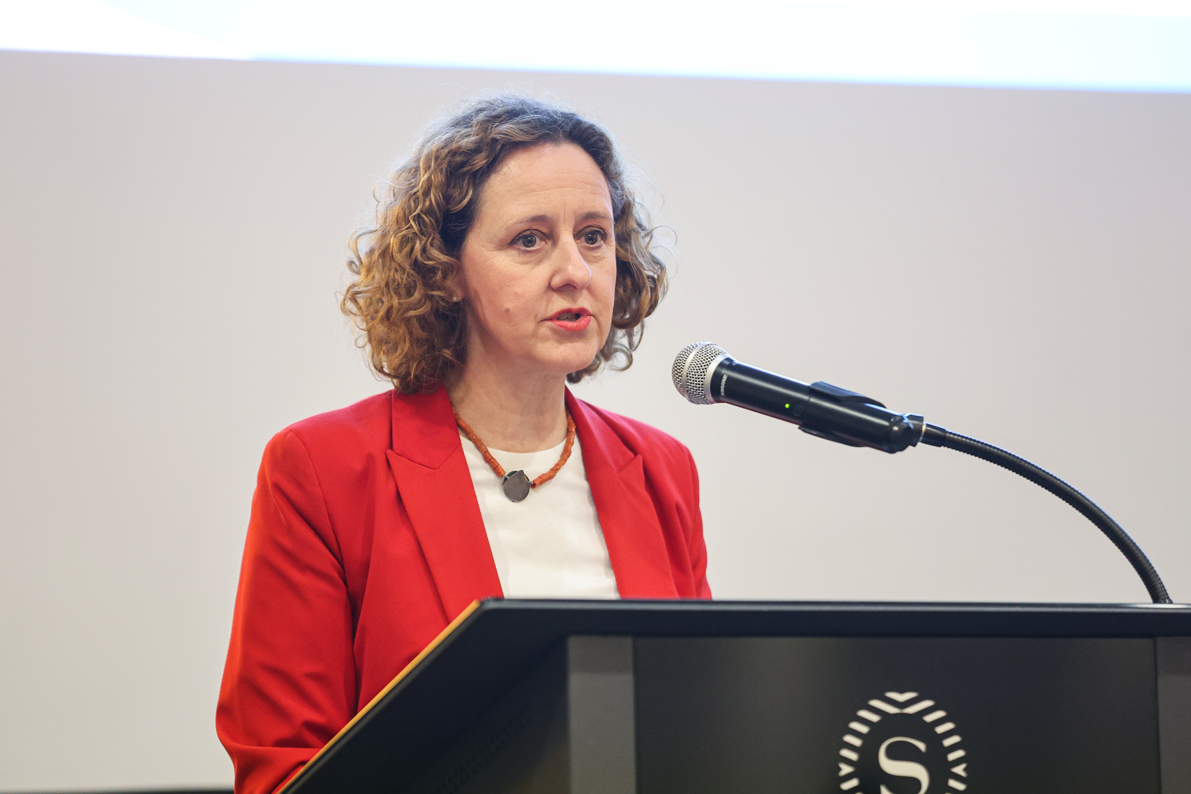 Nina Obuljen Koržinek